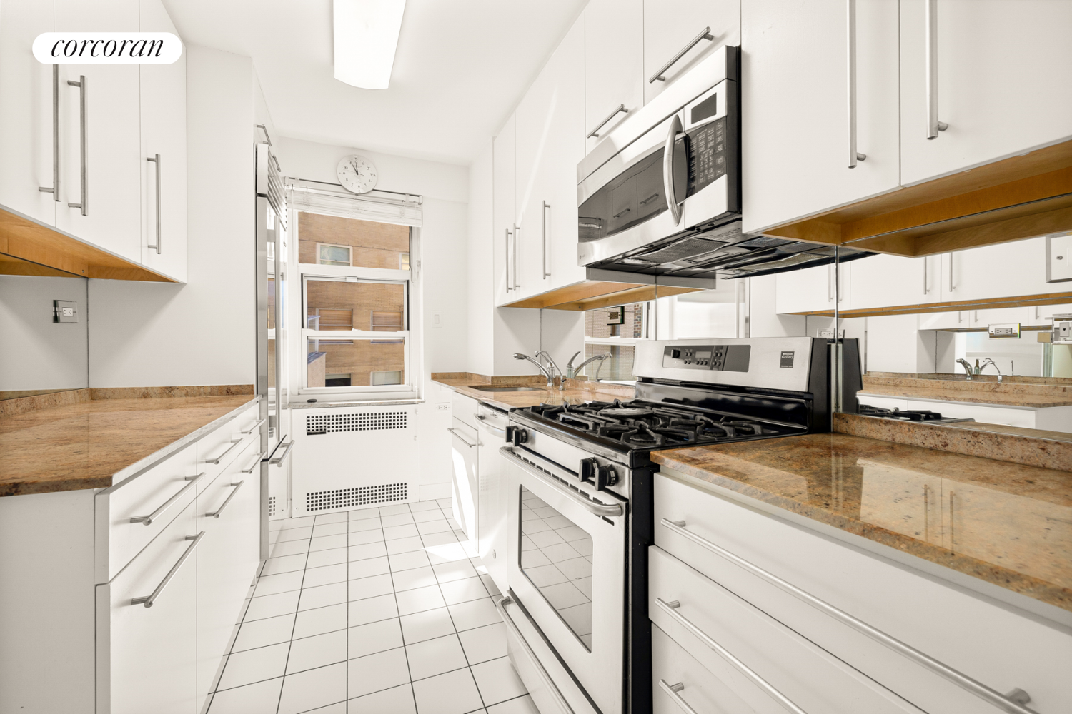 #11 photo, 710 PARK Avenue, Lenox Hill , NY 10021