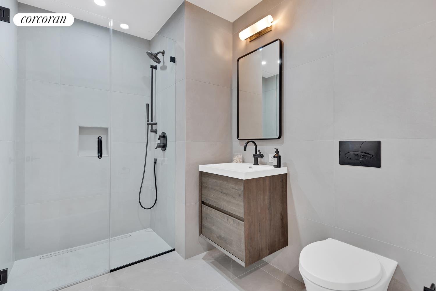 #18 photo, 24 HUNTINGTON Street, ブルックリン区 Red Hook , NY 11231