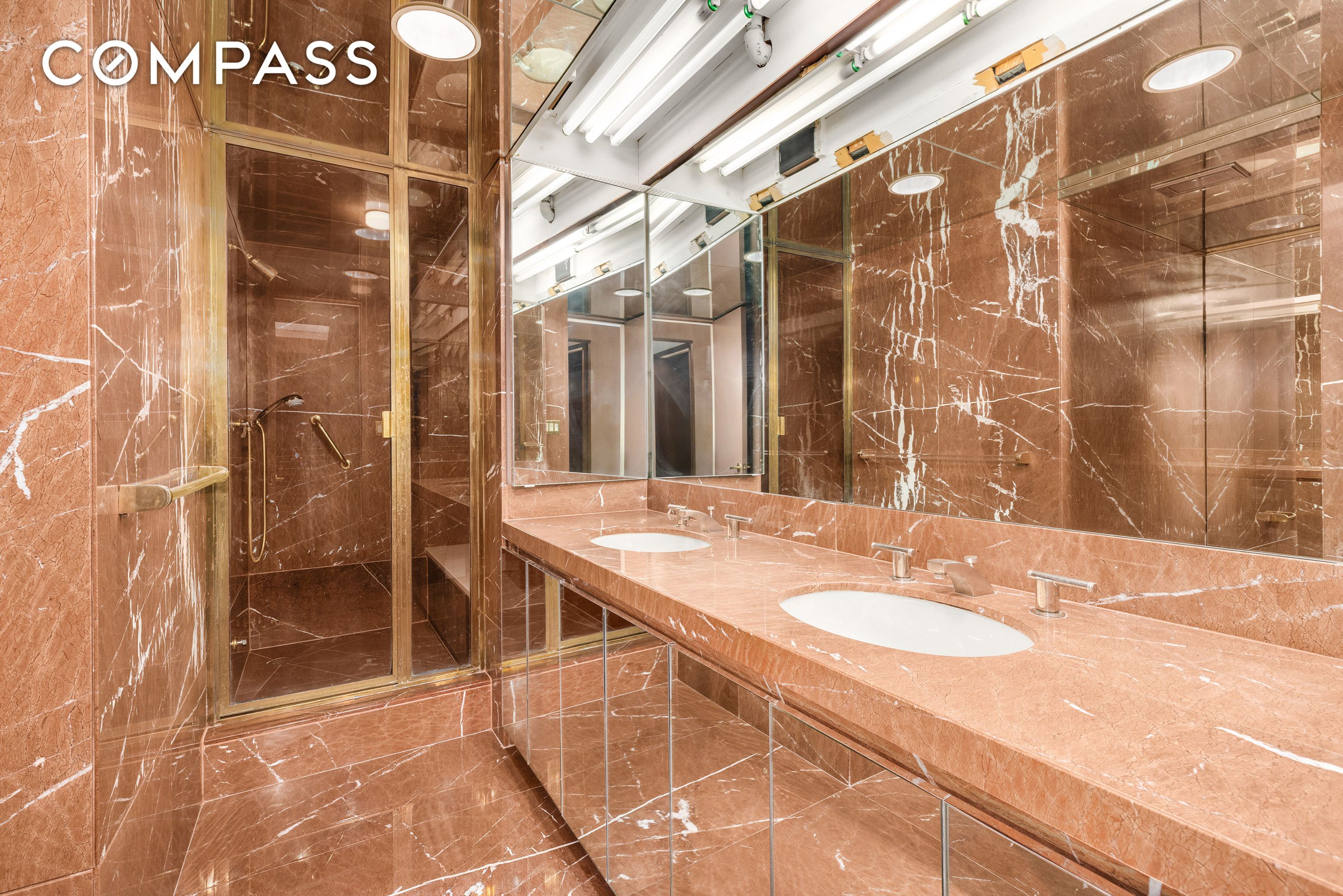 #10 photo, 860 United Nations Plaza, Midtown East , NY 10017