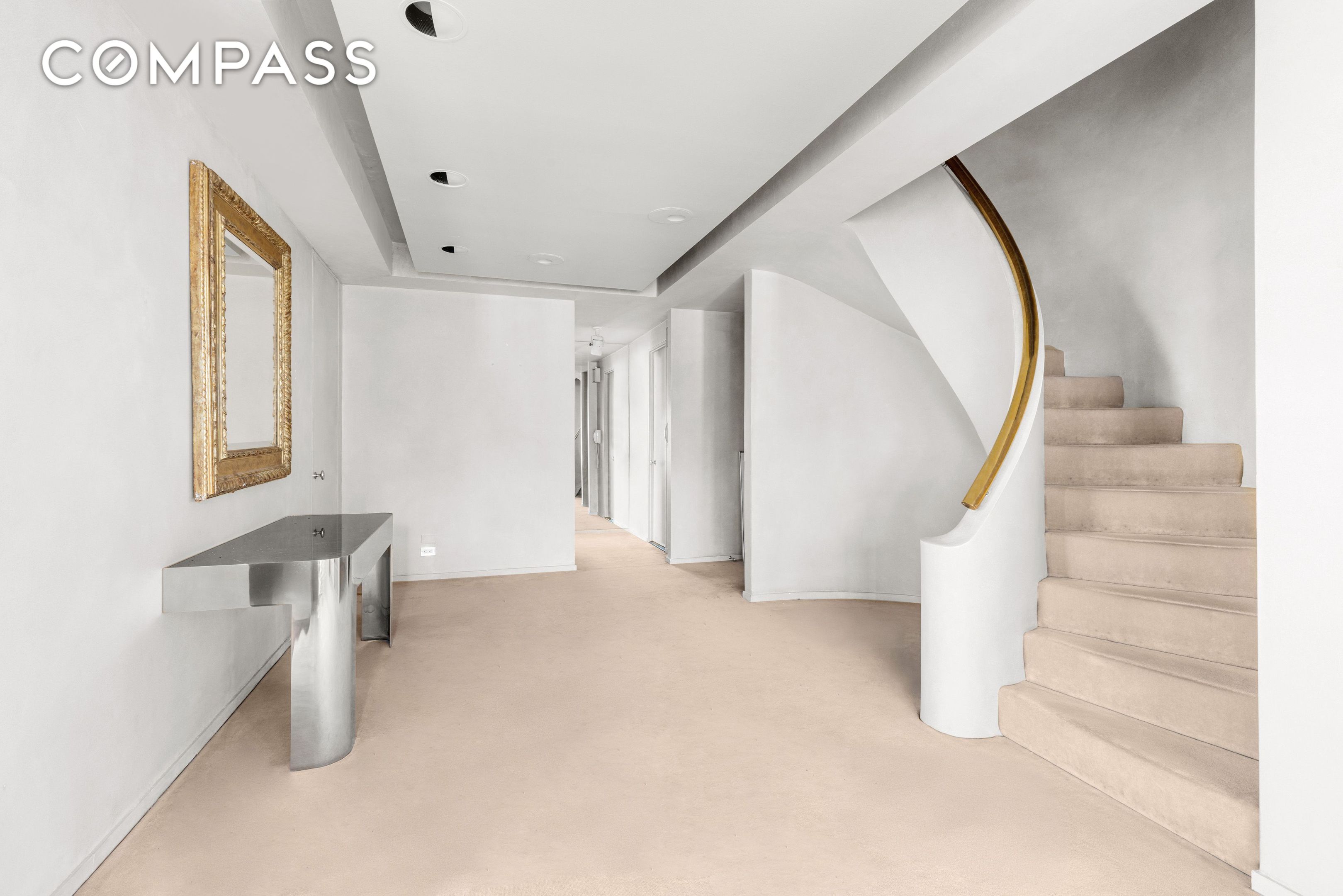 #7 photo, 860 United Nations Plaza, Midtown East , NY 10017