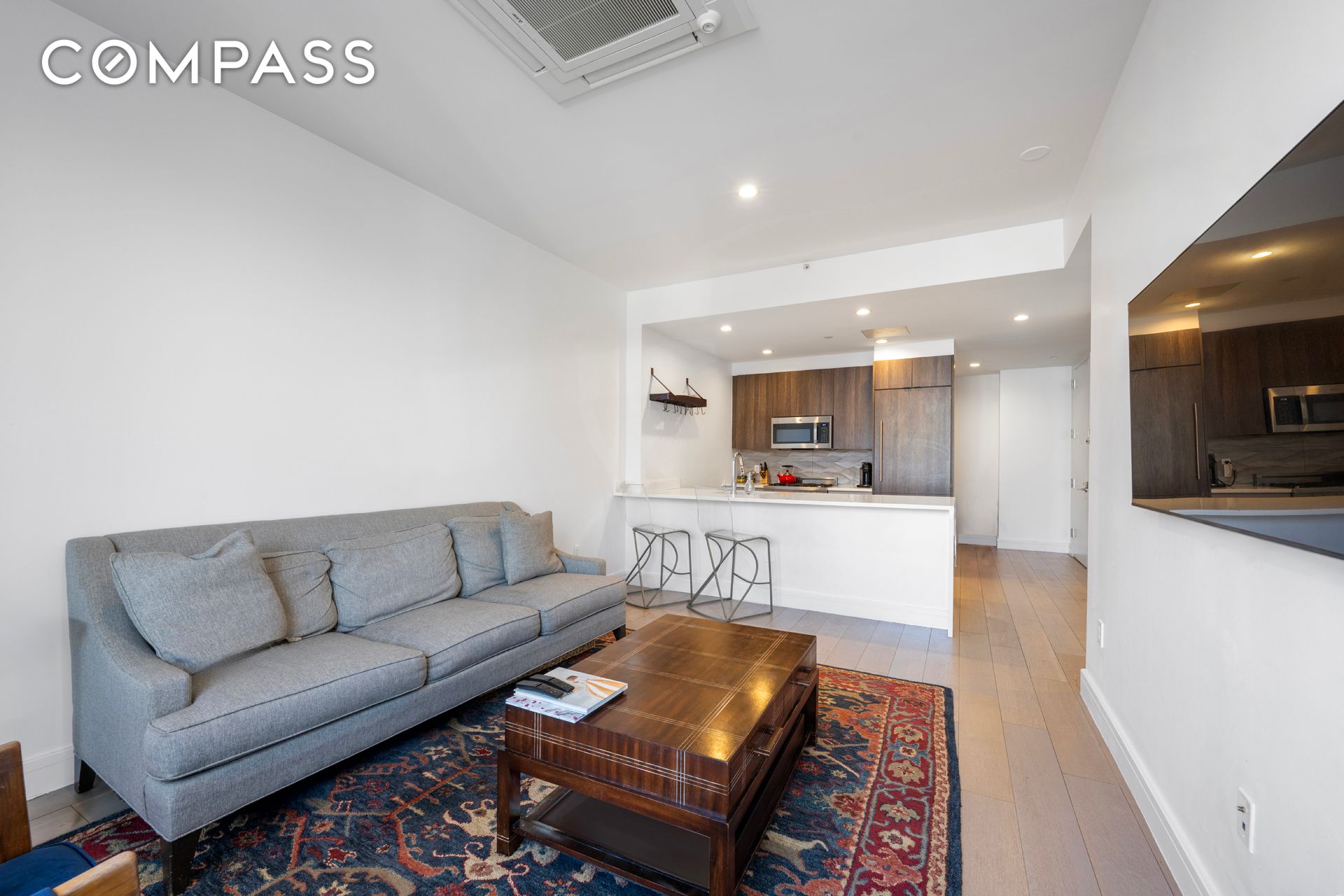 #4 photo, 695 6th Avenue, Greenwood Heights , NY 11215