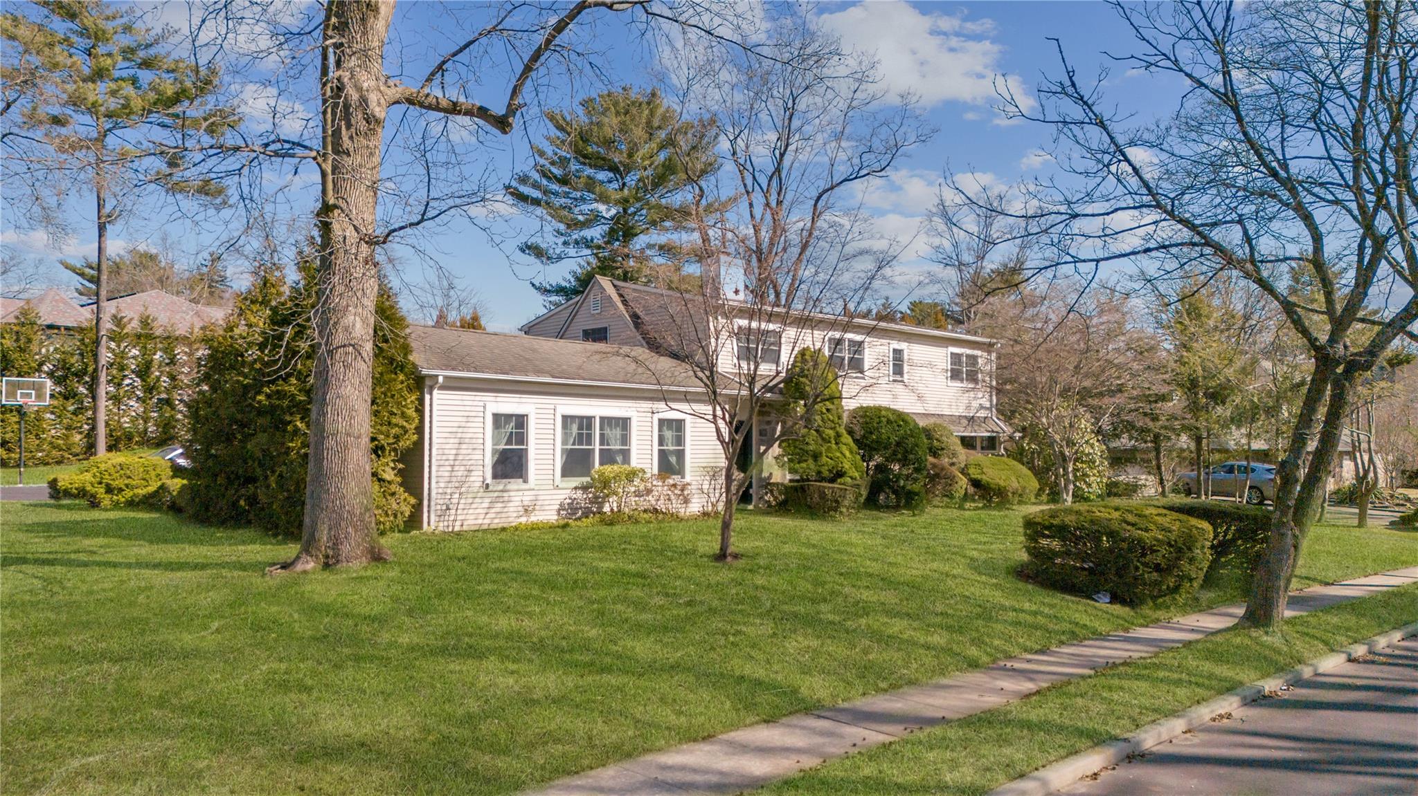 #3 photo, 19 Strawberry Lane, 长岛 罗斯林 Roslyn Heights , NY 11577