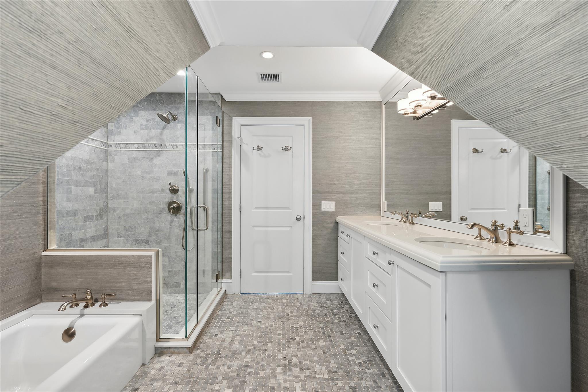 #16 photo, 146 Coopers Farm Road, サフォーク郡 Southampton , NY 11968