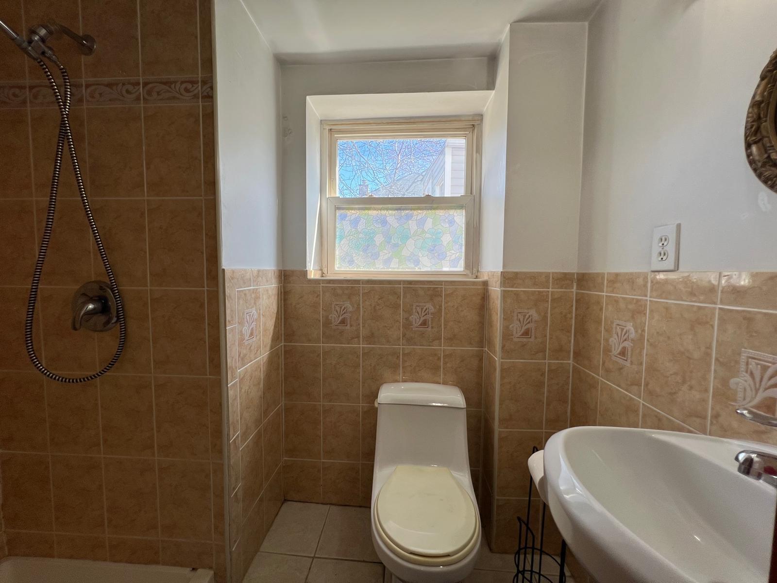 #8 photo, 134 McKinley Avenue, Island Park , NY 11558