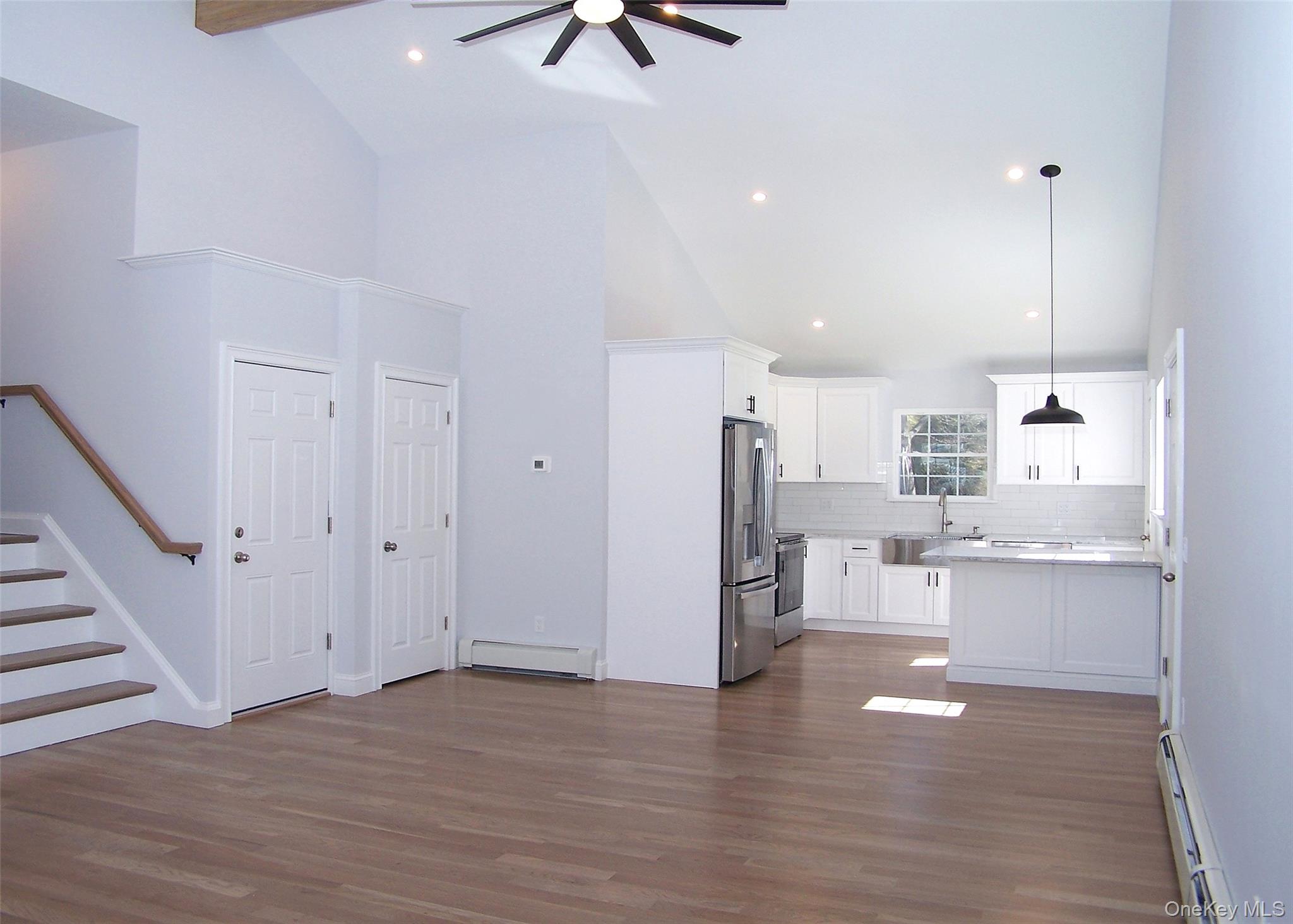 #4 photo, 68 Ostend Circle, Shirley , NY 11967