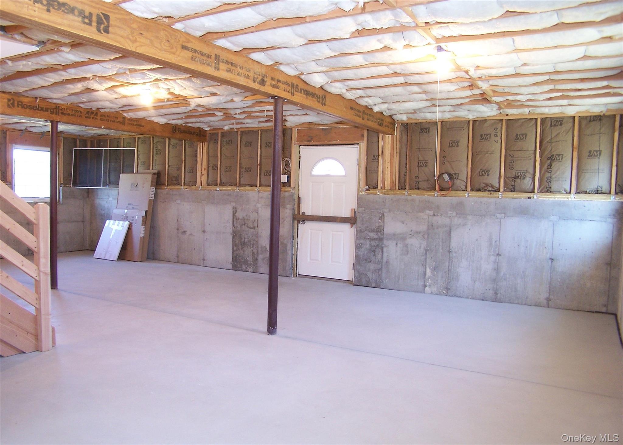 #9 photo, 68 Ostend Circle, Shirley , NY 11967