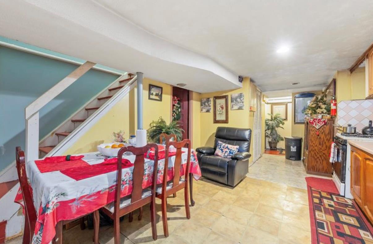 #17 photo, 11812 Francis Lewis Boulevard, Cambria Heights , NY 11411