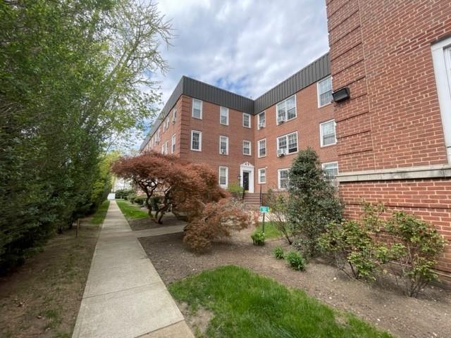 #2 photo, 230 Central Ave, ナッソー郡 Lawrence , NY 11559