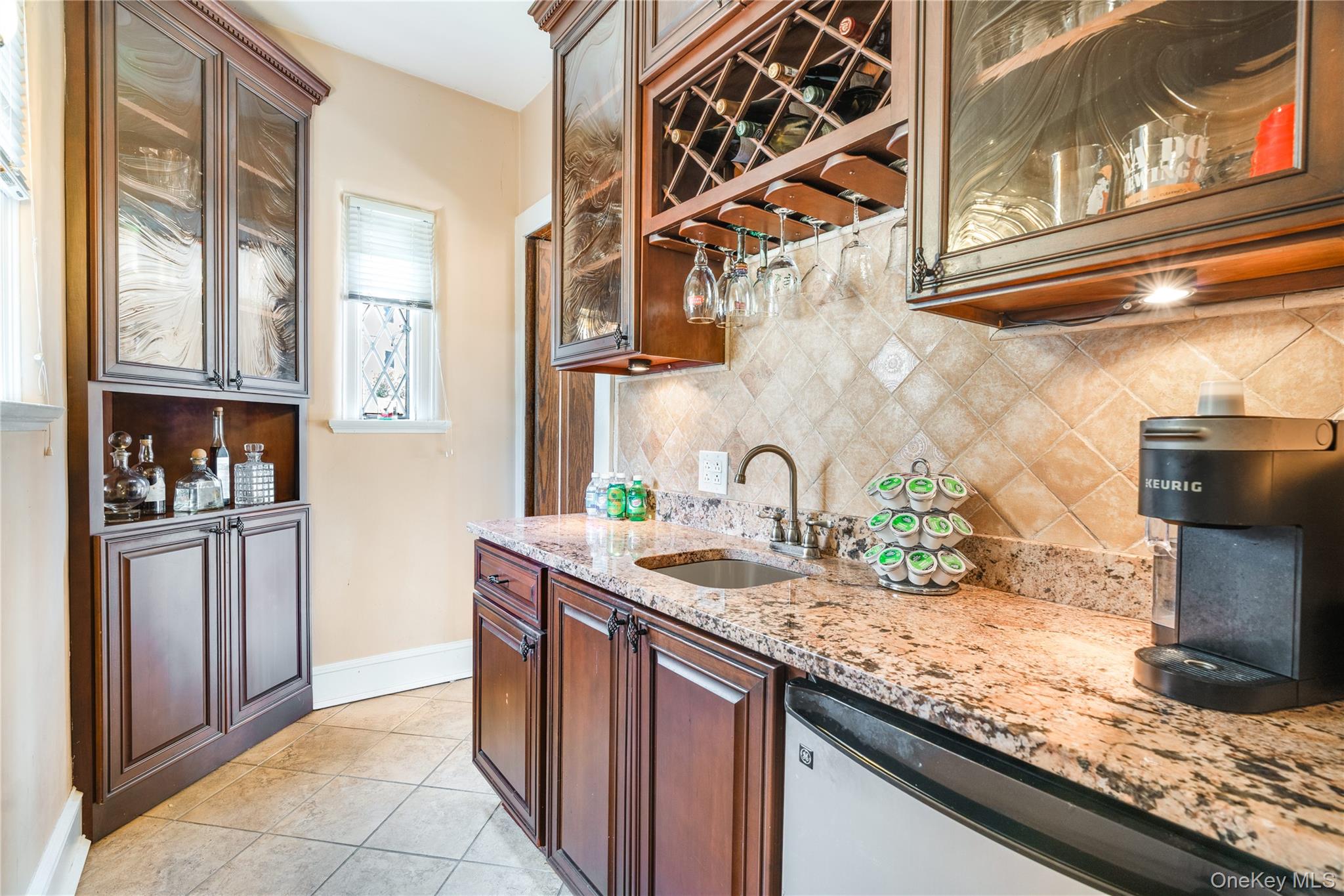 #11 photo, 1430 Riverview Avenue, Peekskill , NY 10566