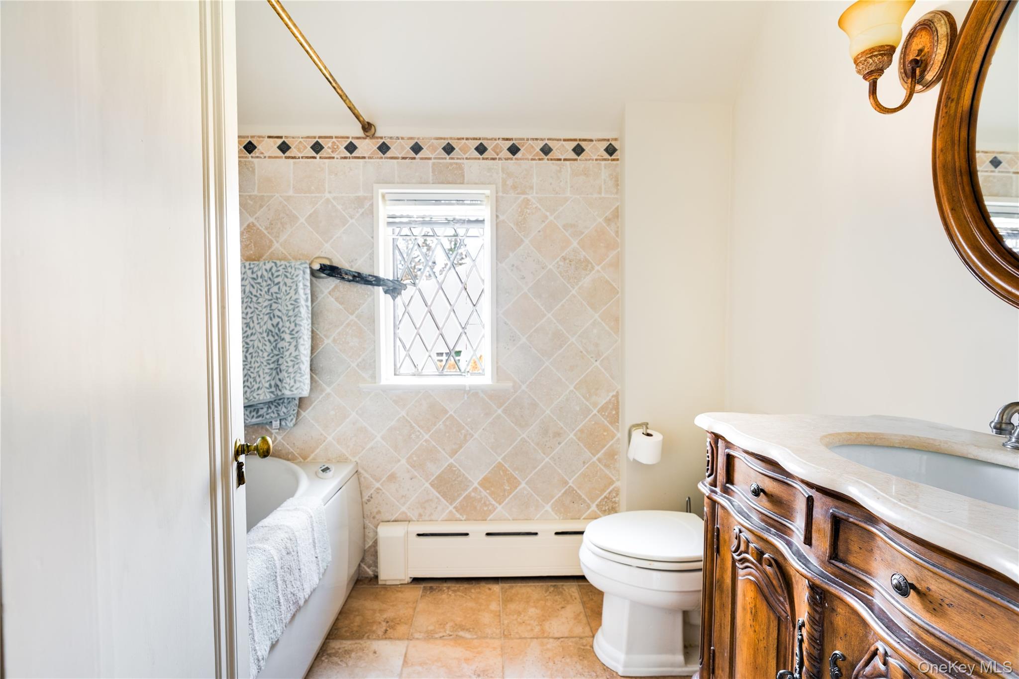 #19 photo, 1430 Riverview Avenue, Peekskill , NY 10566