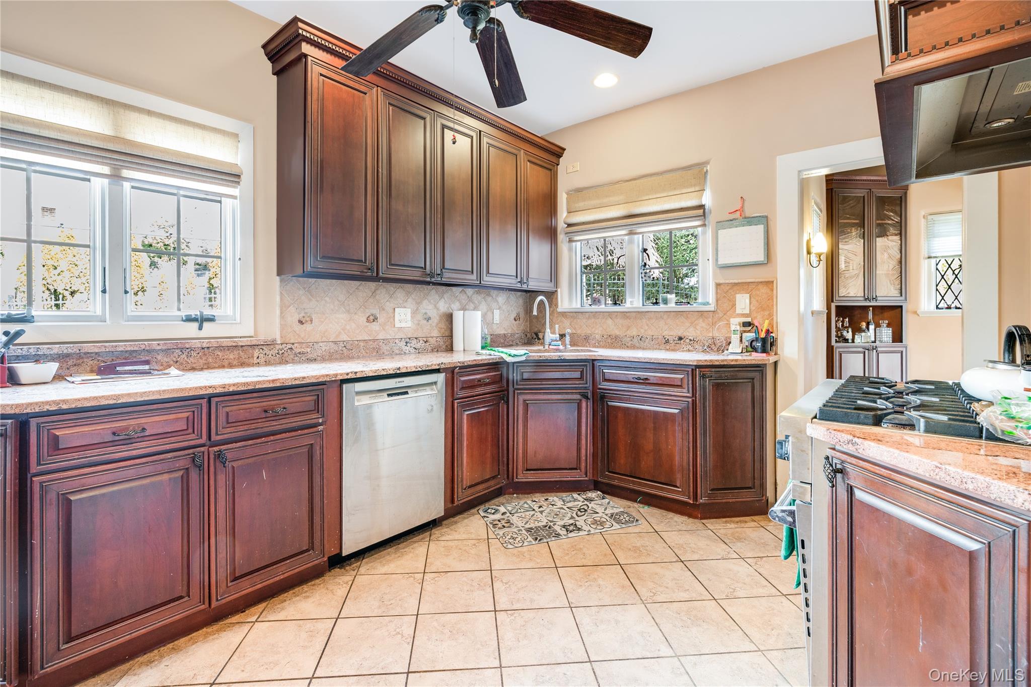 #9 photo, 1430 Riverview Avenue, Peekskill , NY 10566