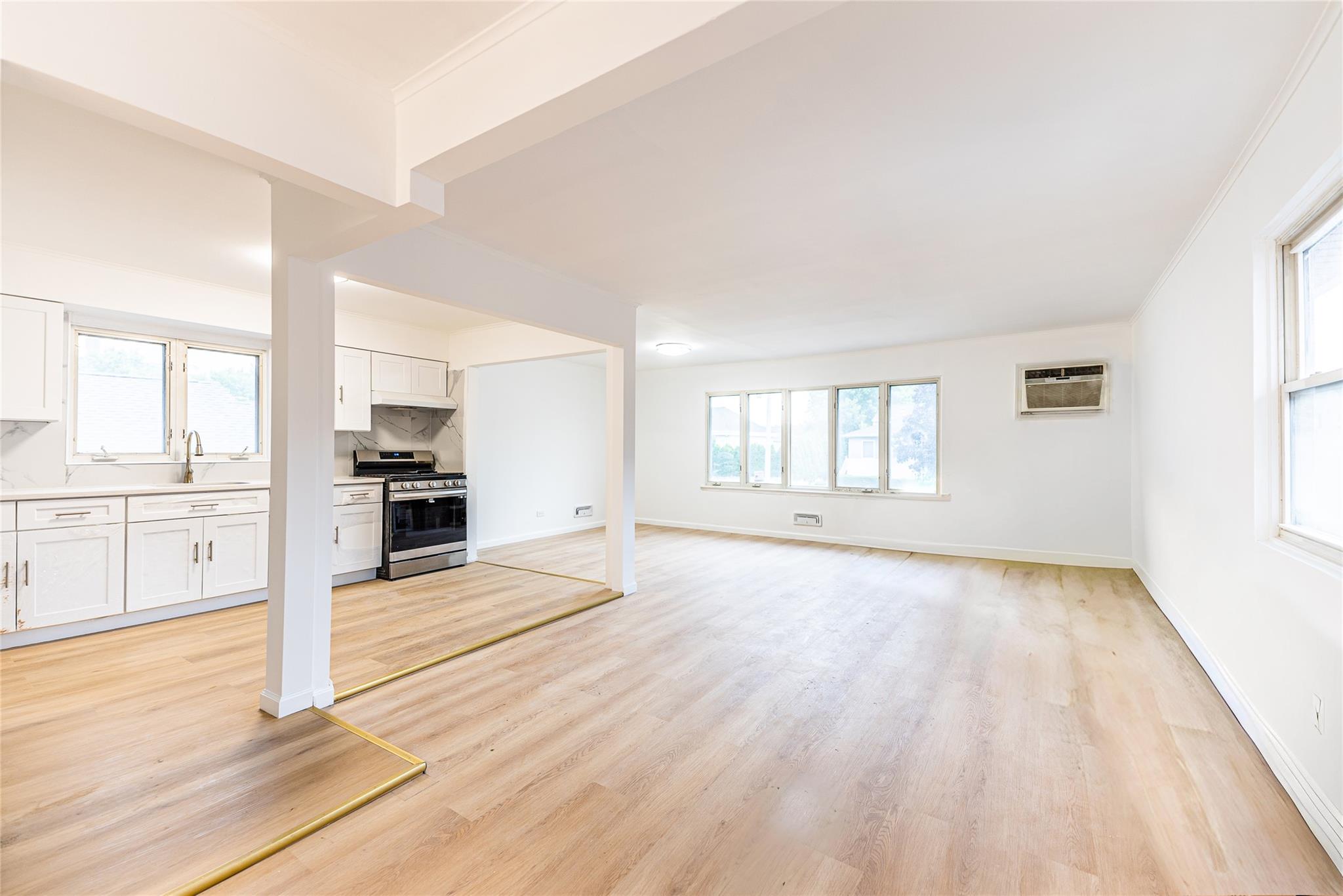 #7 photo, 28-34 Corporal Kennedy Street, Flushing , NY 11360