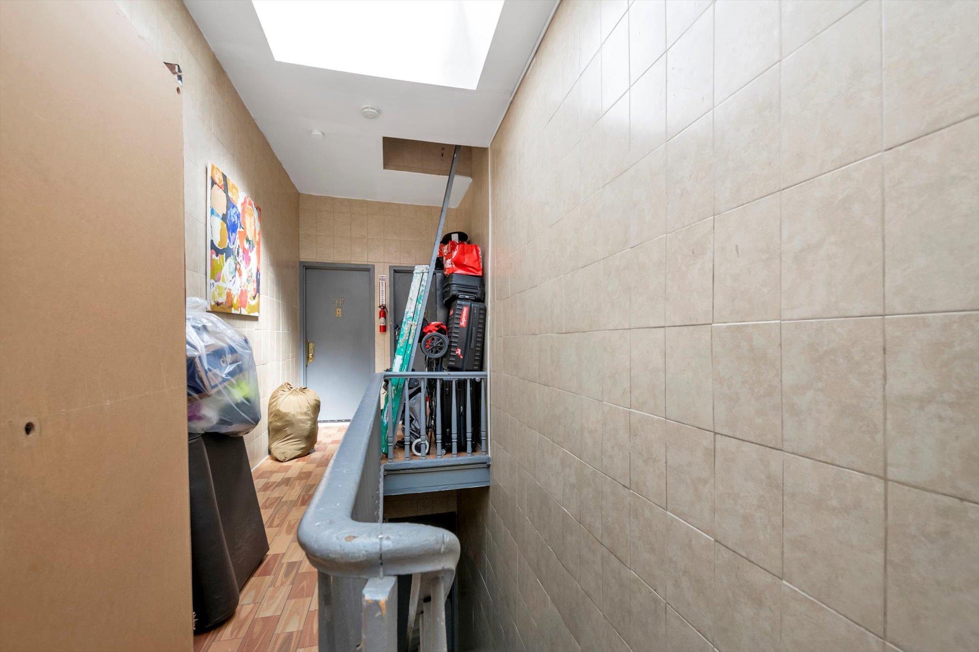 #13 photo, 378 Central Avenue, ブルックリン区 Brooklyn , NY 11221