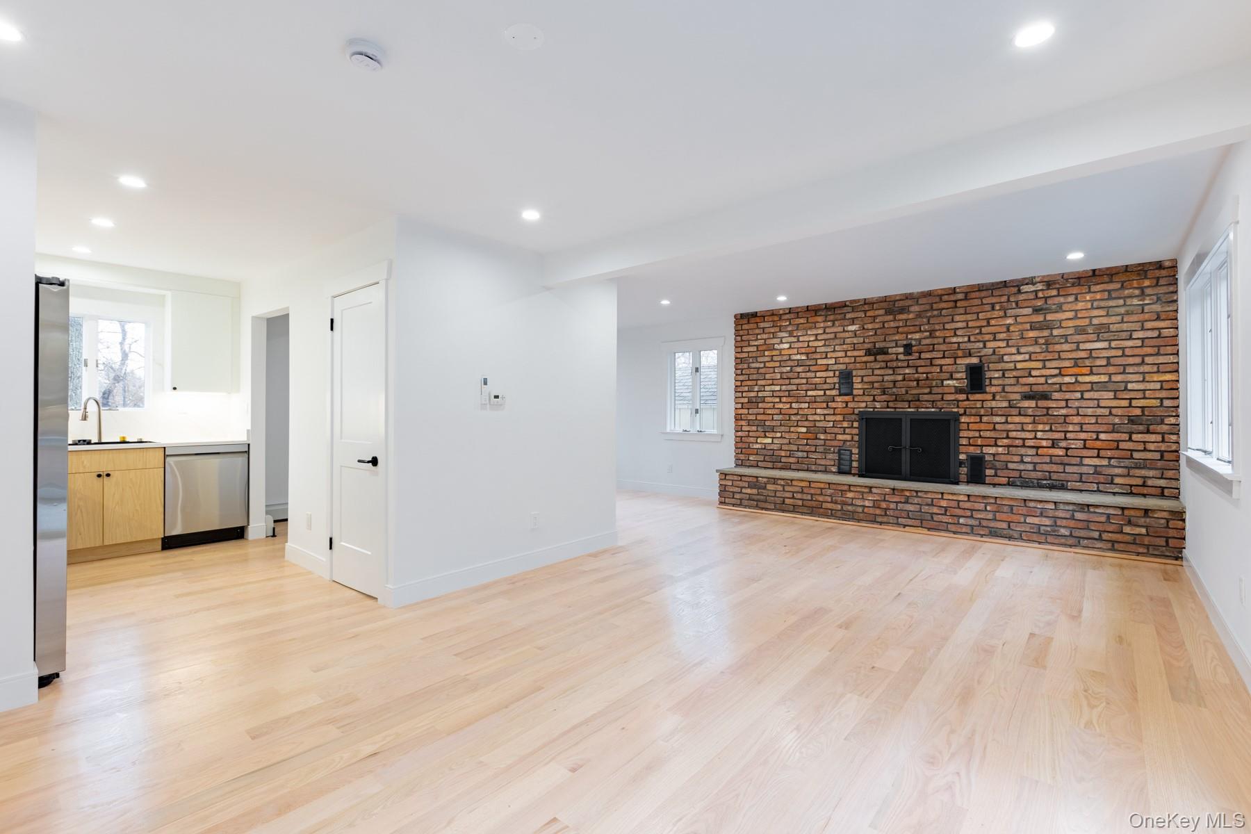 #10 photo, 20 S Rockland Avenue, Congers , NY 10920