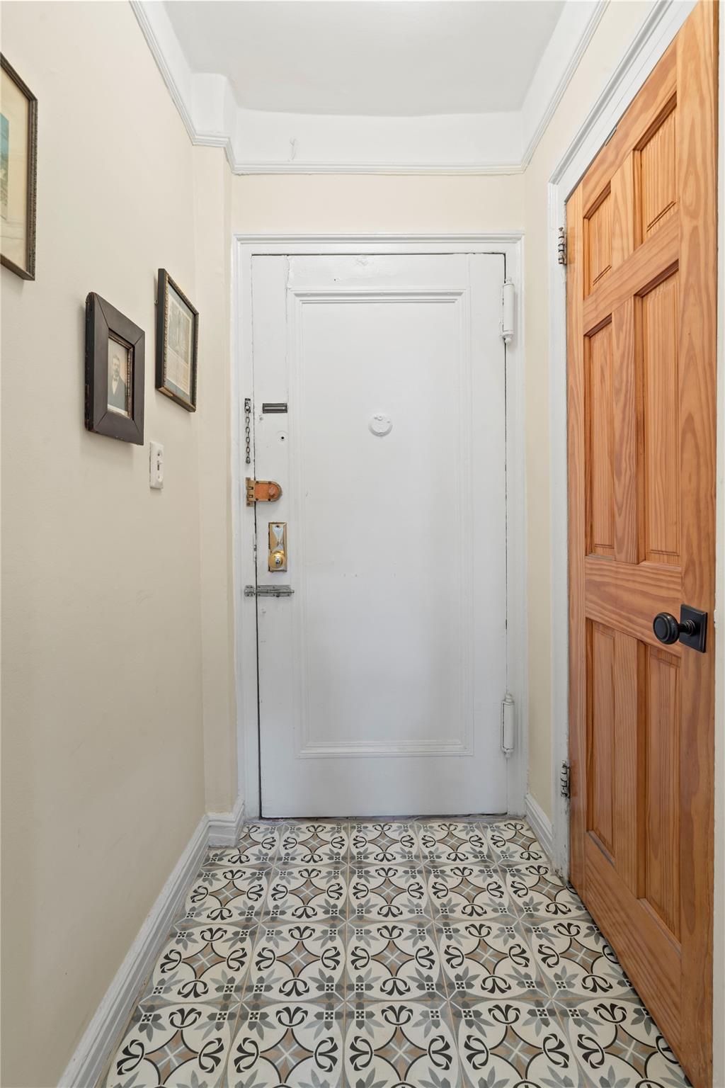 #3 photo, 83-80 118th Street, クイーンズ区 Kew Gardens , NY 11415