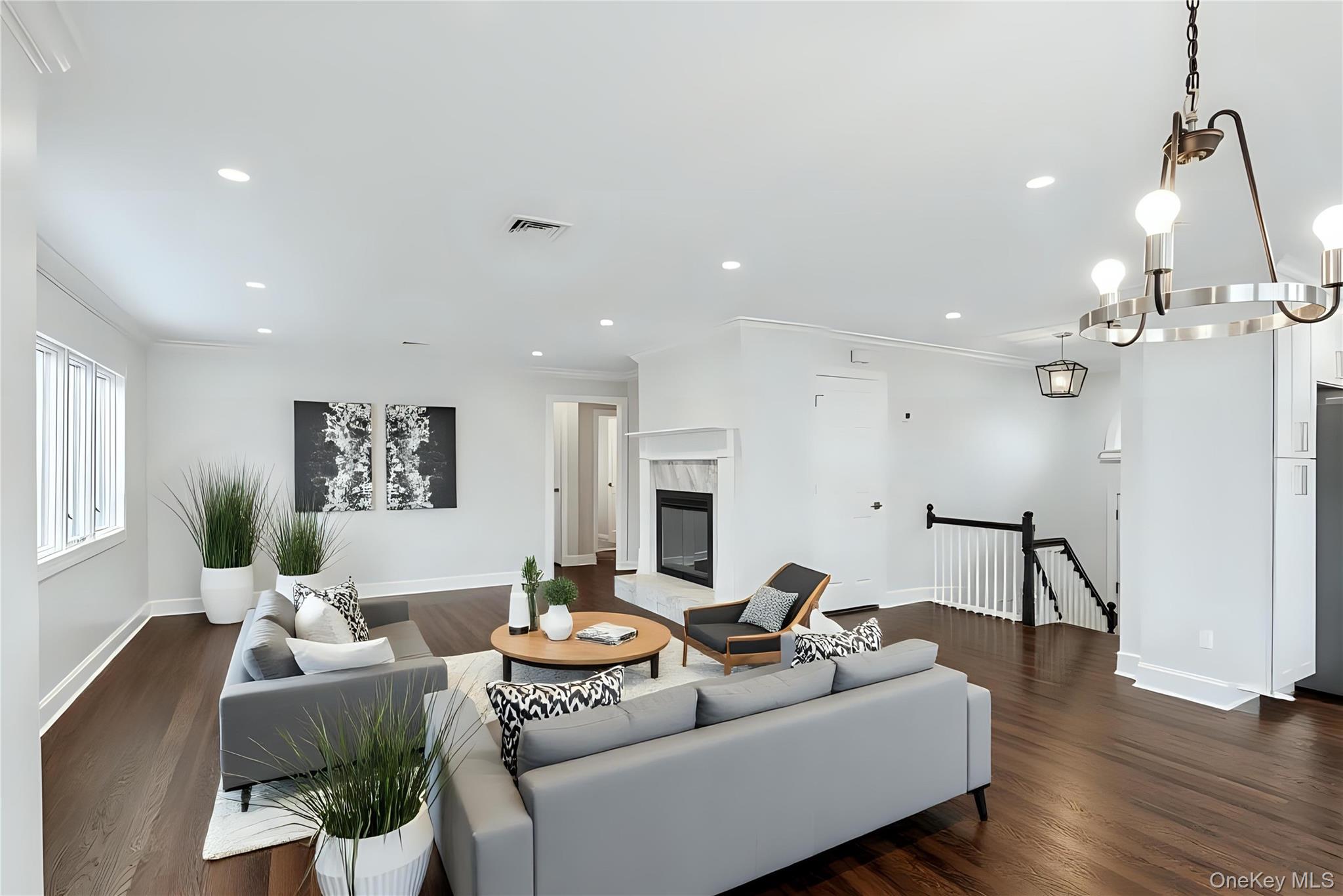 #14 photo, 315 McKinley Terrace, サフォーク郡 Centerport , NY 11721