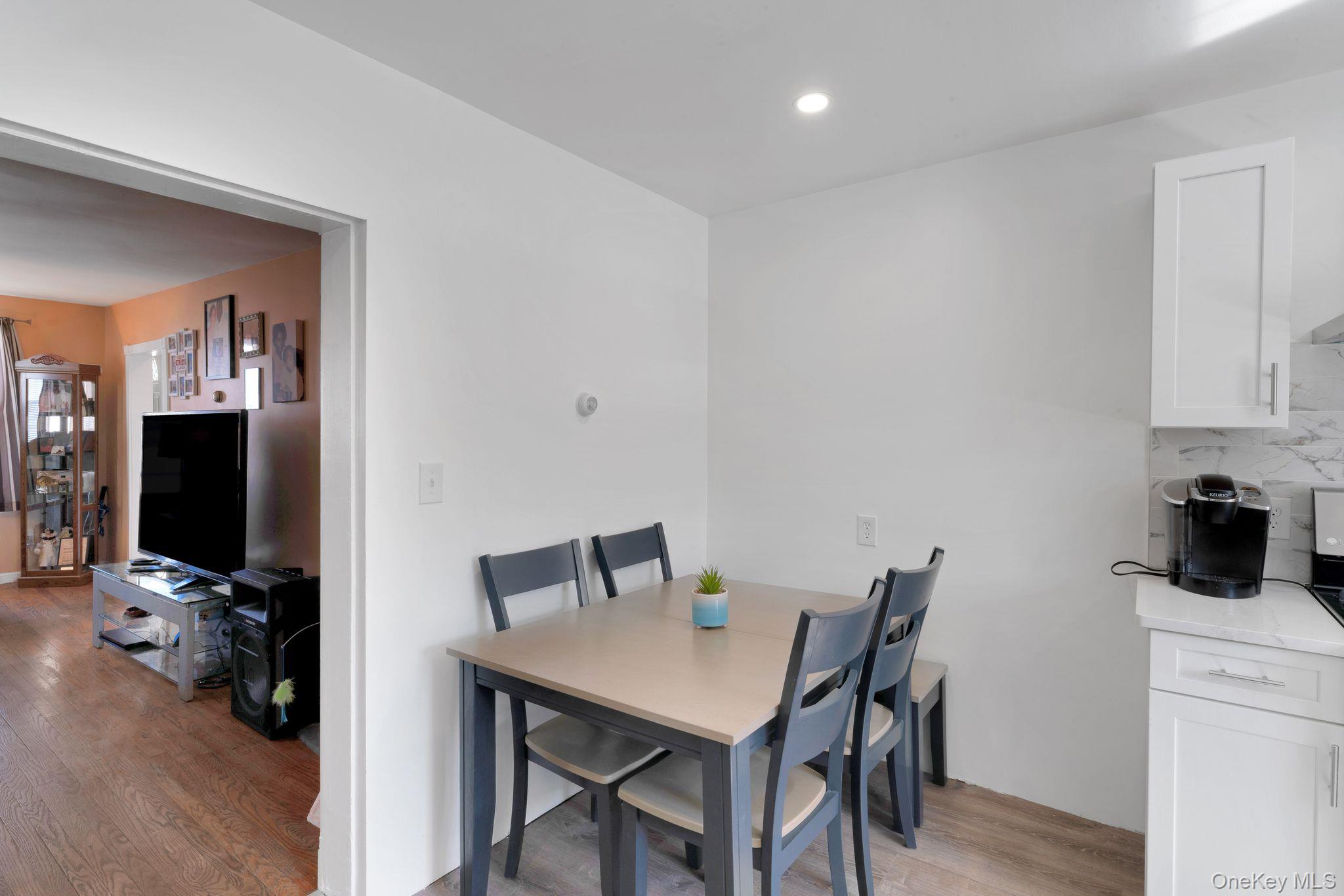 #11 photo, 40 N Elm Street, Beacon , NY 12508