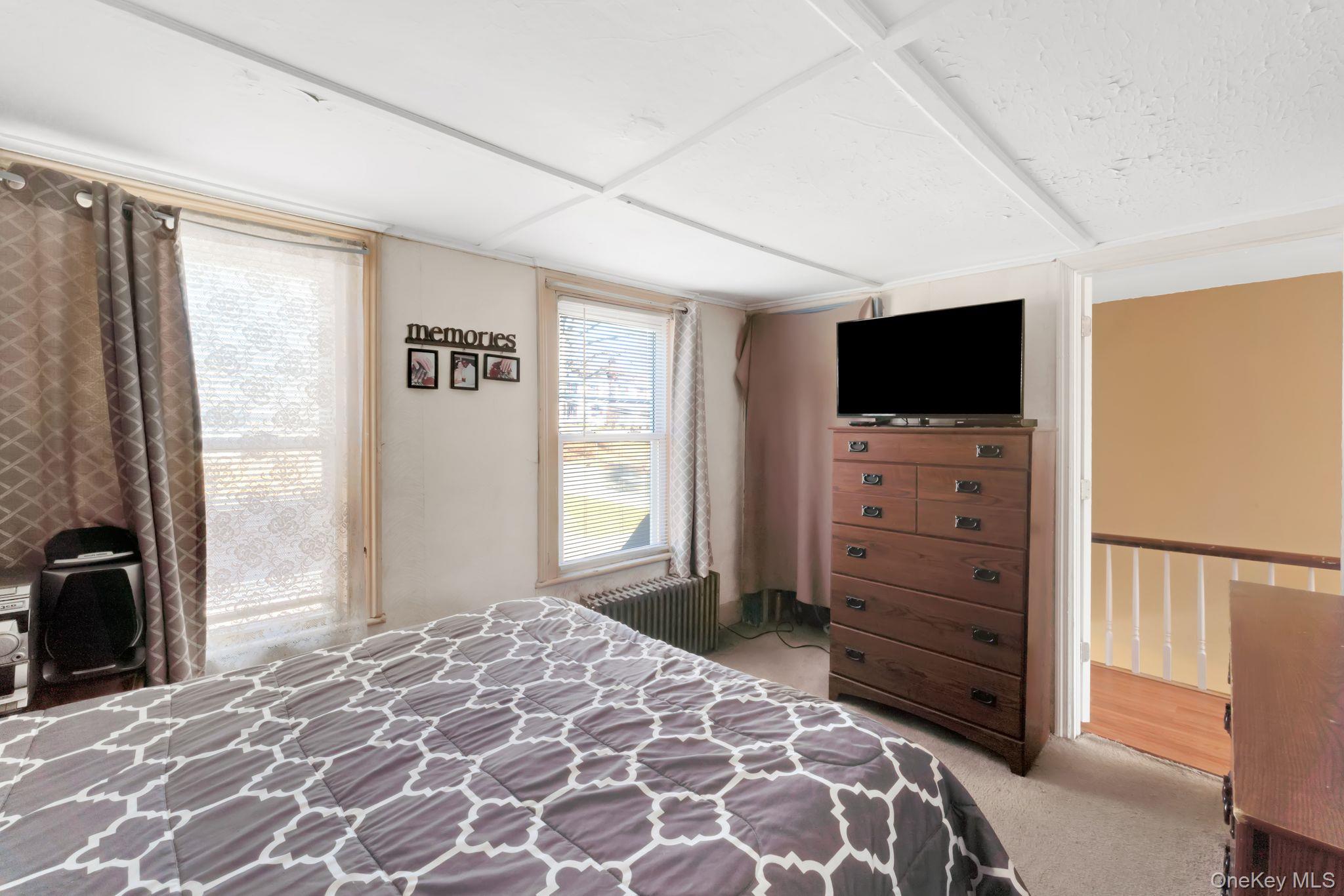 #16 photo, 40 N Elm Street, Beacon , NY 12508