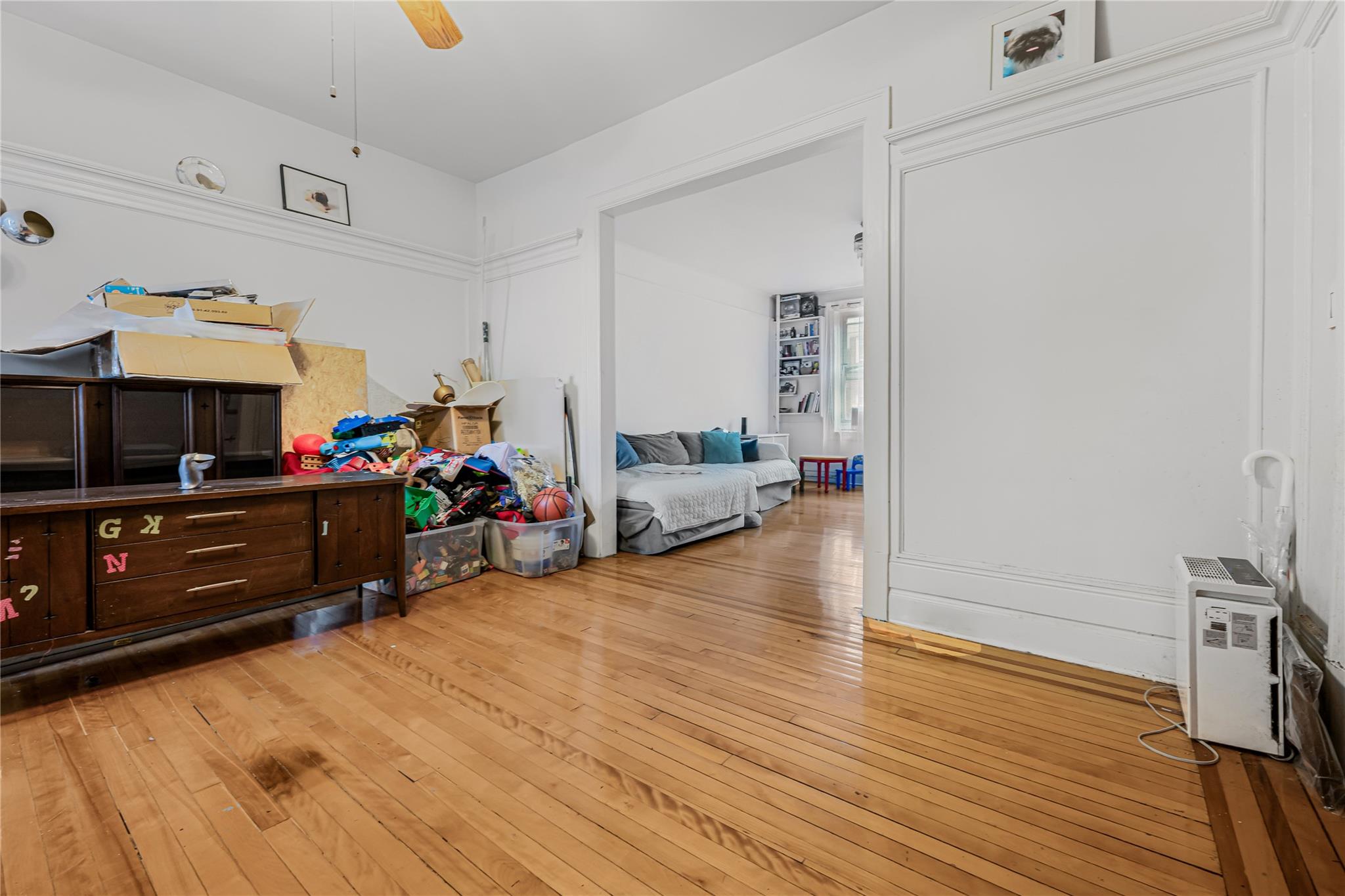 #9 photo, 3447 82nd, クイーンズ区 Jackson Heights , NY 11372