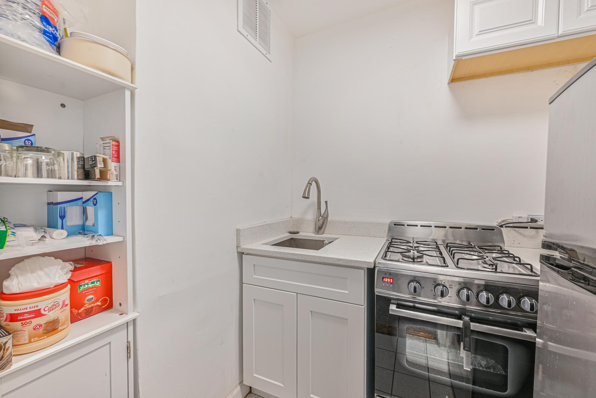 #4 photo, 8900 170th Street, クイーンズ区 Jamaica , NY 11432