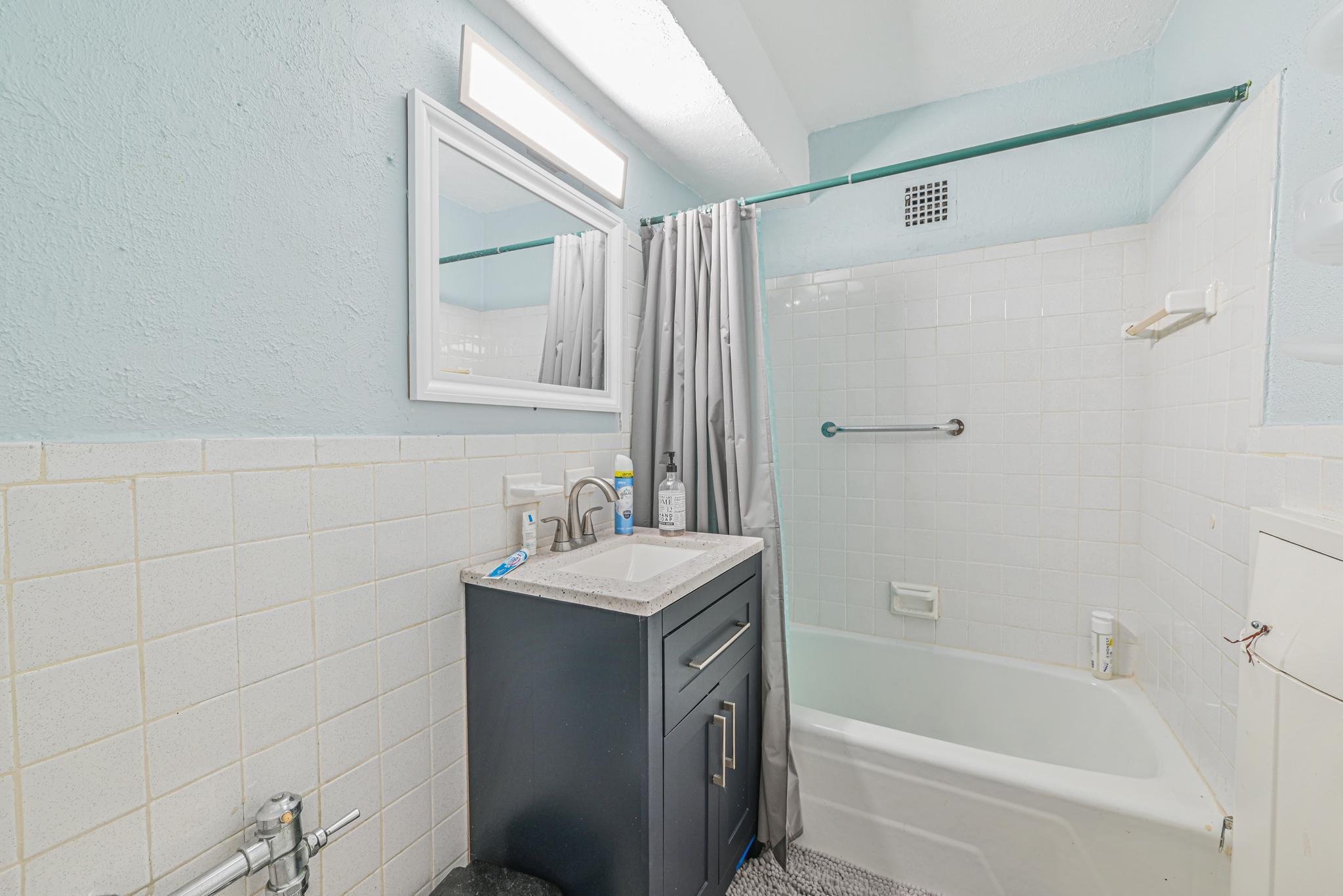 #6 photo, 8900 170th Street, クイーンズ区 Jamaica , NY 11432