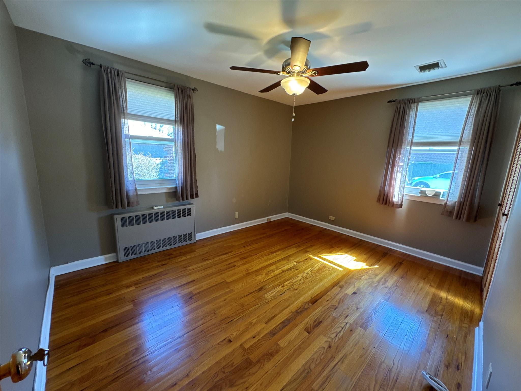 #13 photo, 4419 192nd Street, 法拉盛 Flushing , NY 11358