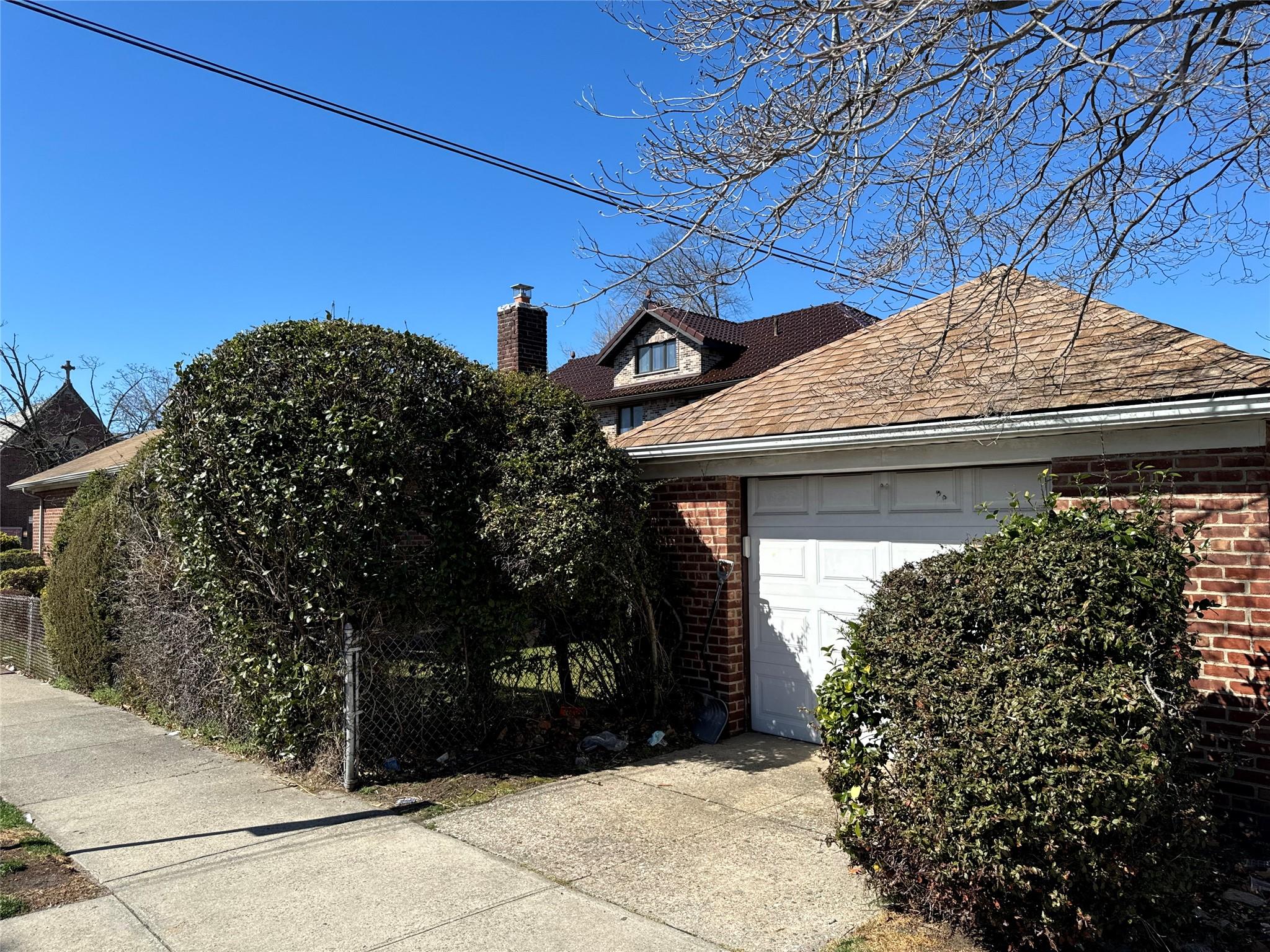 #3 photo, 4419 192nd Street, 法拉盛 Flushing , NY 11358