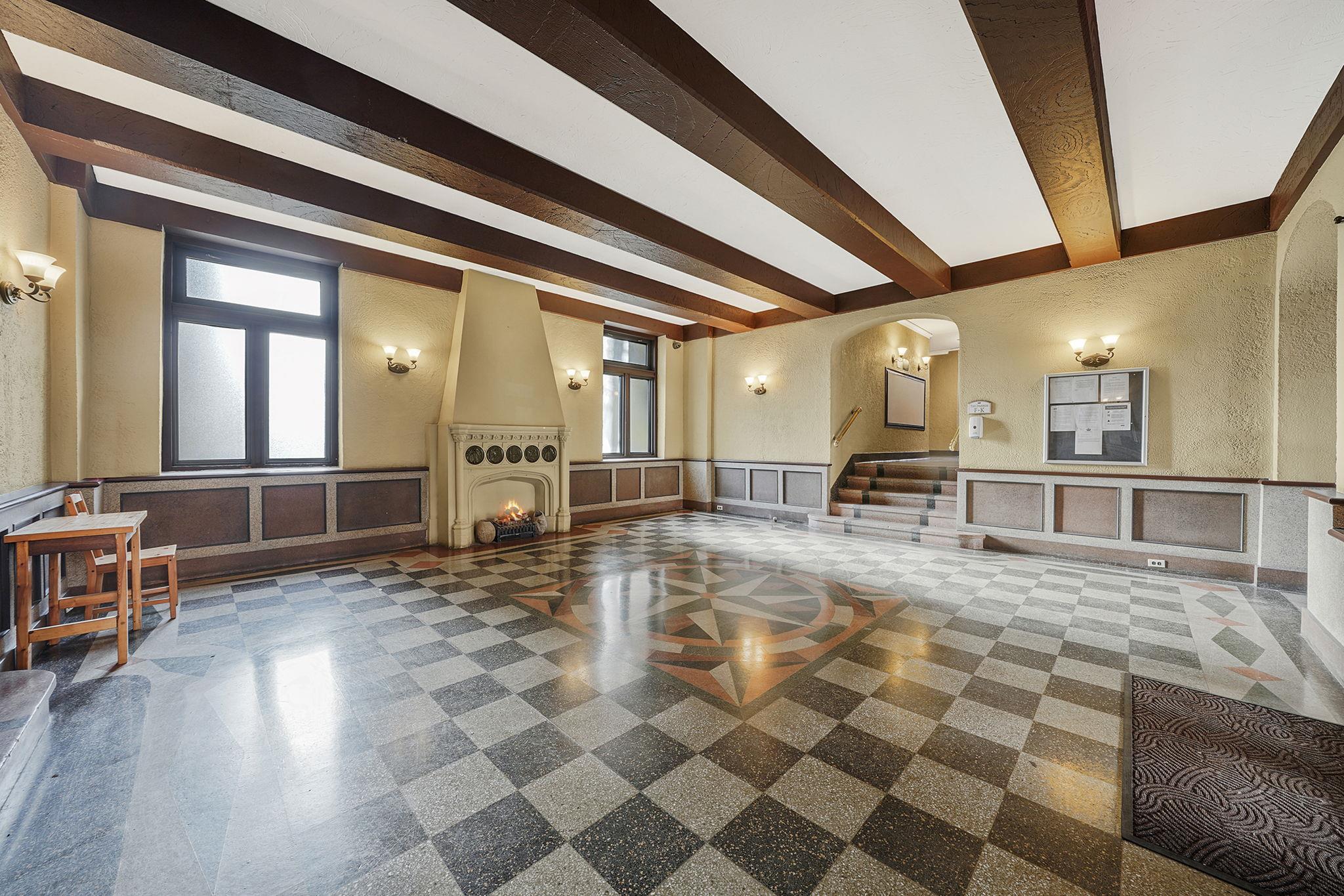 #11 photo, 83-84 116th St, クイーンズ区 Kew Gardens , NY 11418