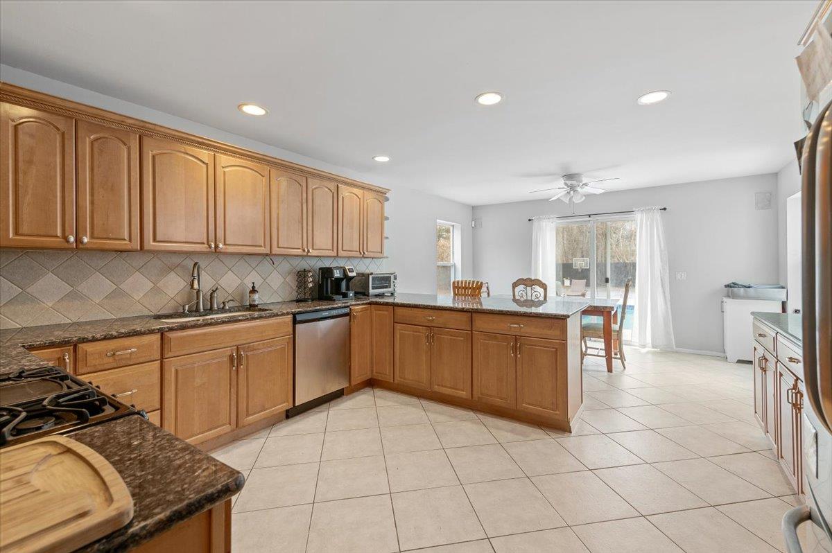 #9 photo, 24 Wisteria Drive, サフォーク郡 Remsenburg , NY 11960