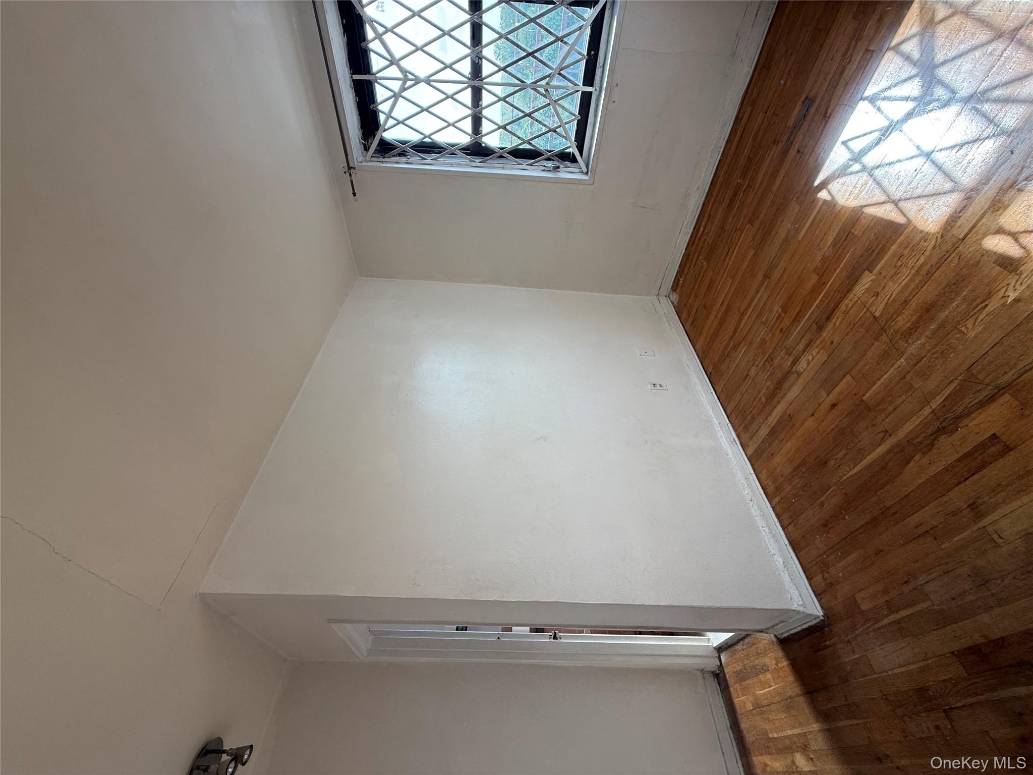 #5 photo, 143 Bruce Avenue, Yonkers , NY 10705