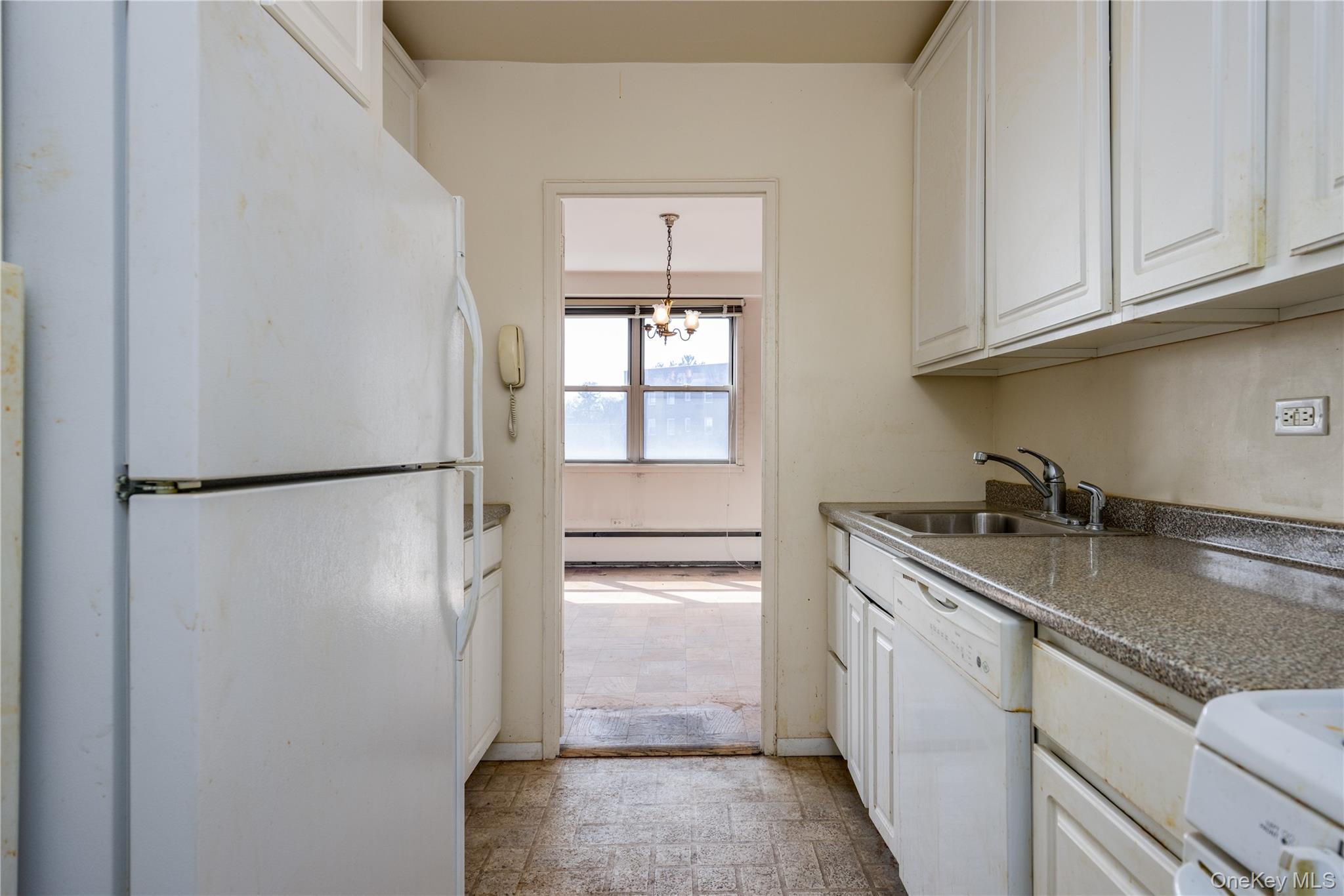 #11 photo, 615 Palmer Rd, Yonkers , NY 10701