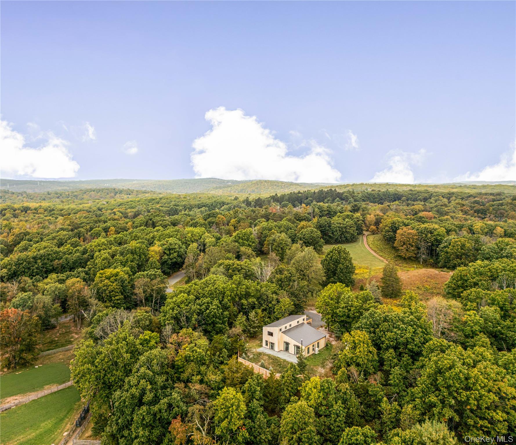 #2 photo, 998 Willow Brook Road, Clinton Corners , NY 12514