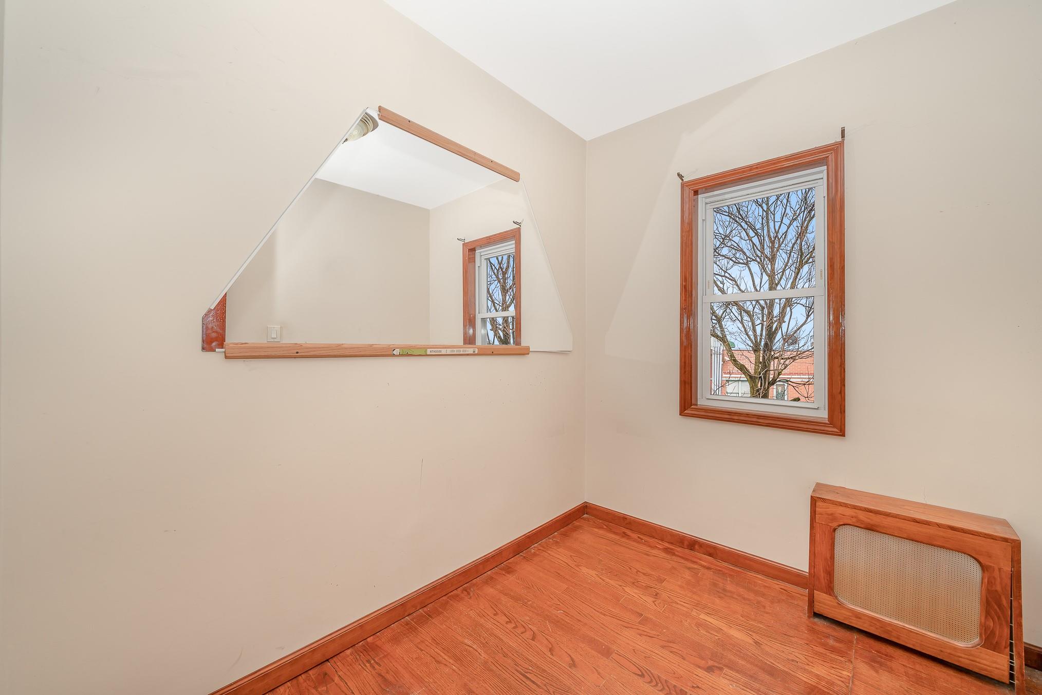 #10 photo, 10140 Nicolls Avenue, Corona , NY 11368