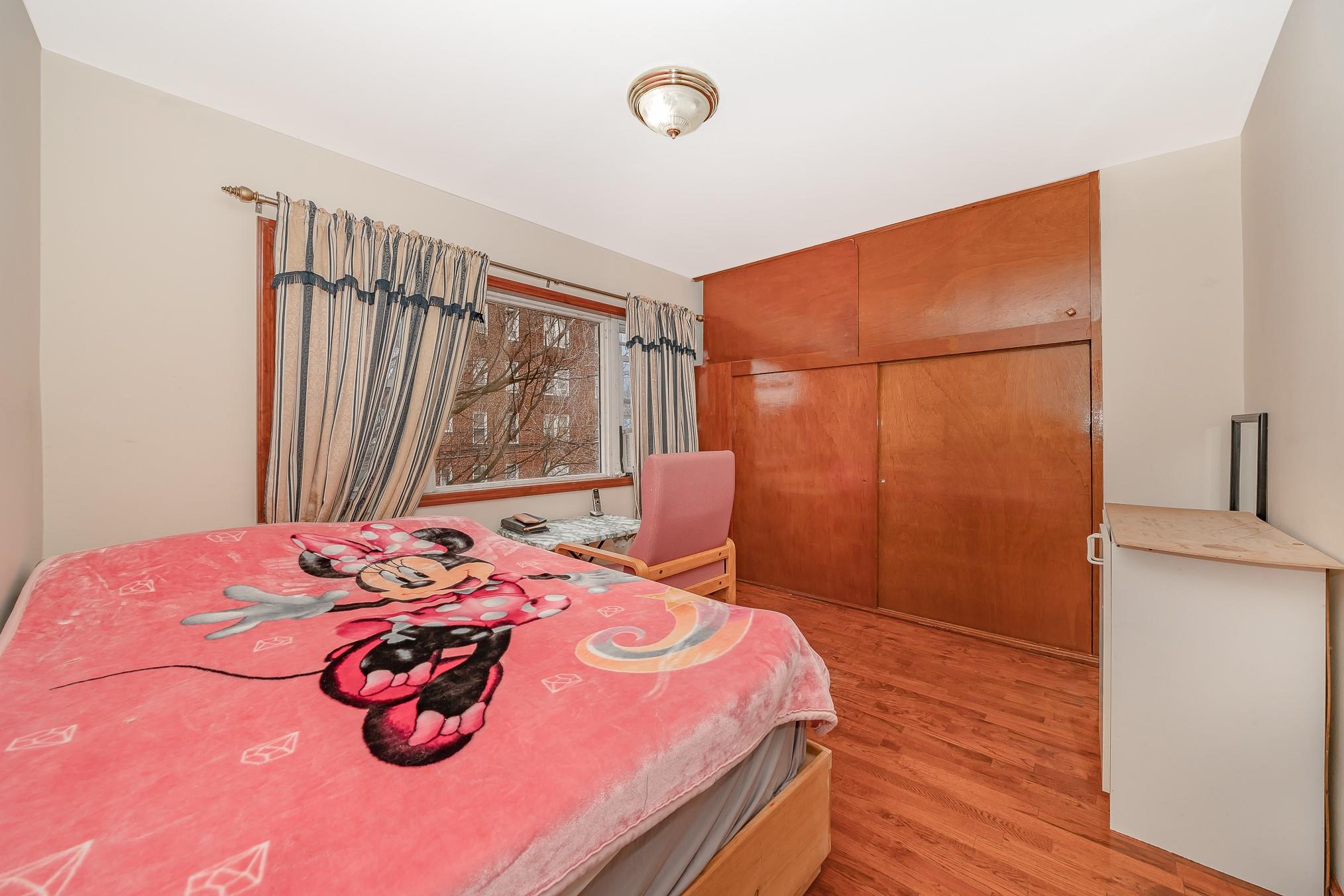 #8 photo, 10140 Nicolls Avenue, Corona , NY 11368