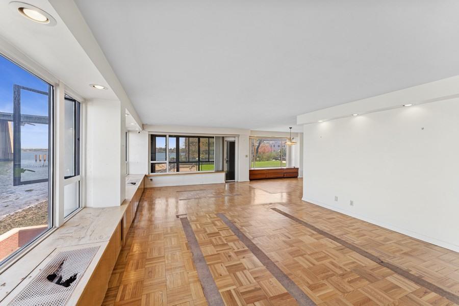 #5 photo, 166-25 Powells Cove Boulevard, 皇后區 白石鎮 Whitestone , NY 11357