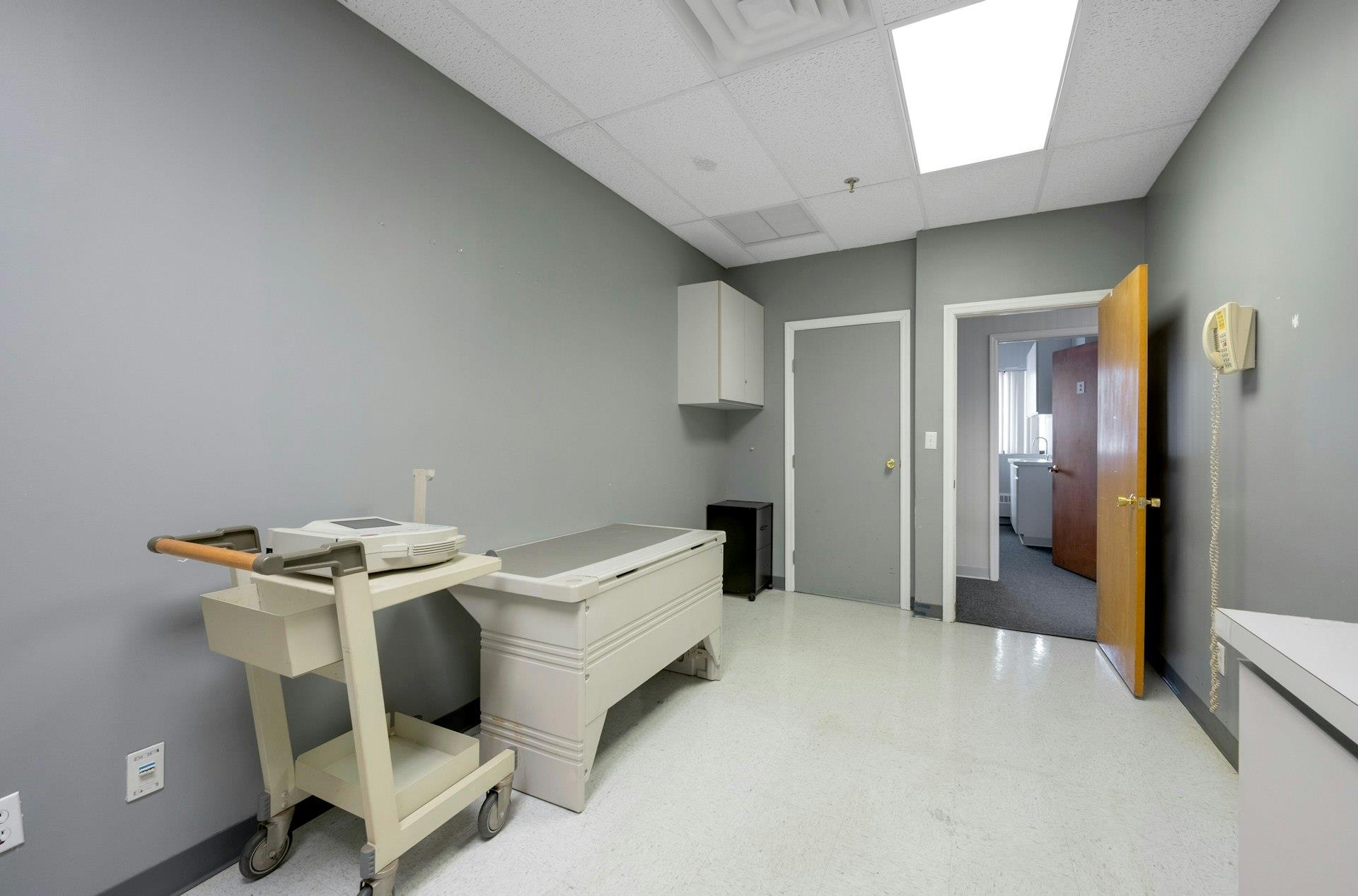 #11 photo, 970 N Broadway, Yonkers , NY 10701