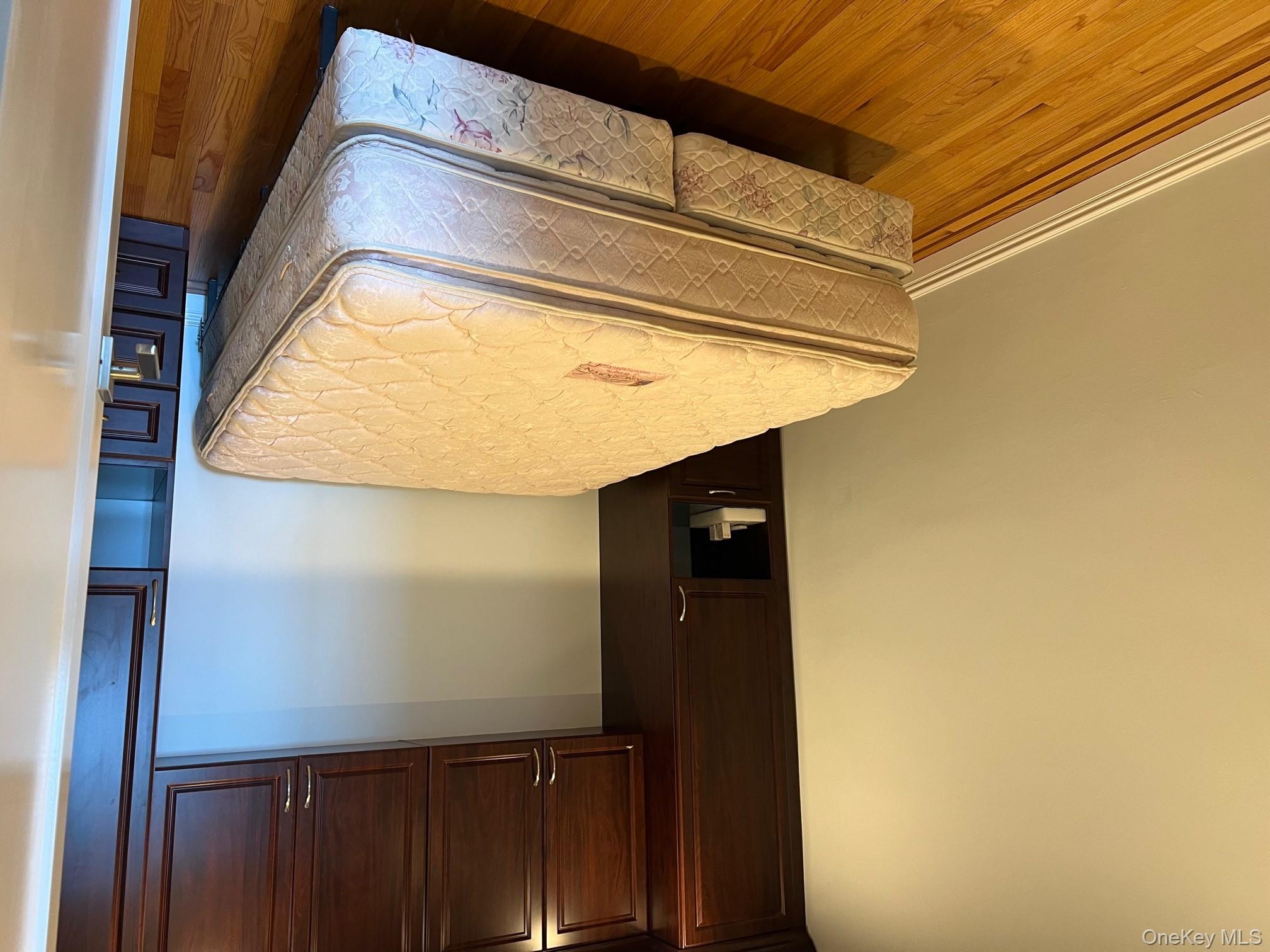 #8 photo, 830 Shore, Long Beach , NY 11561