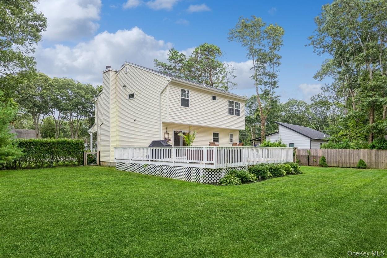 #20 photo, 1 Re Court, サフォーク郡 Hampton Bays , NY 11946