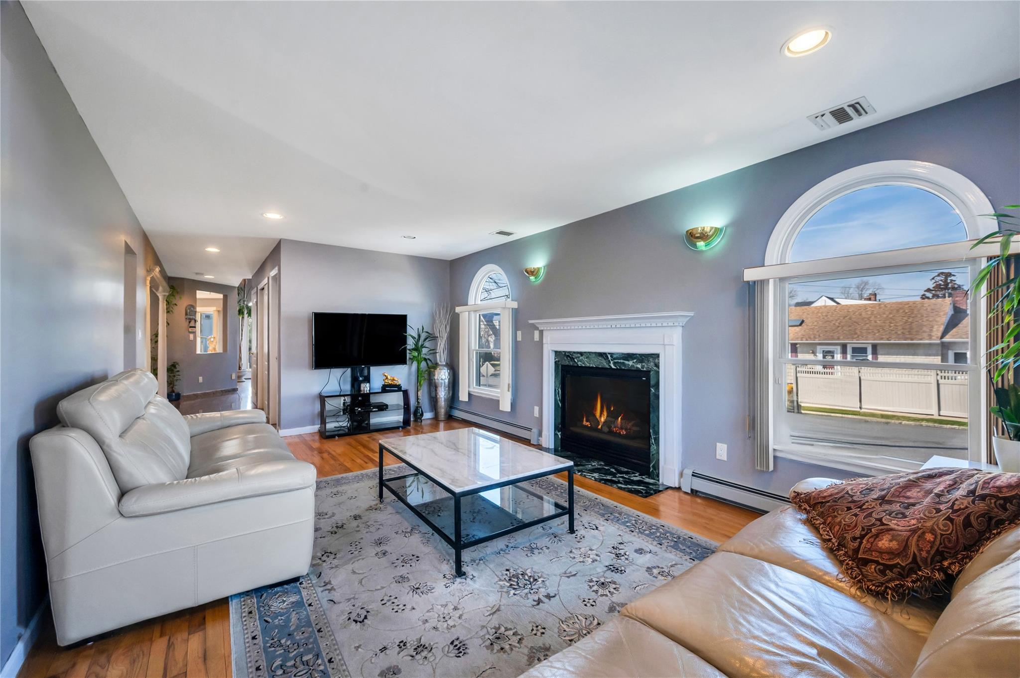 #12 photo, 133 Wentworth Avenue, ナッソー郡 Albertson , NY 11507