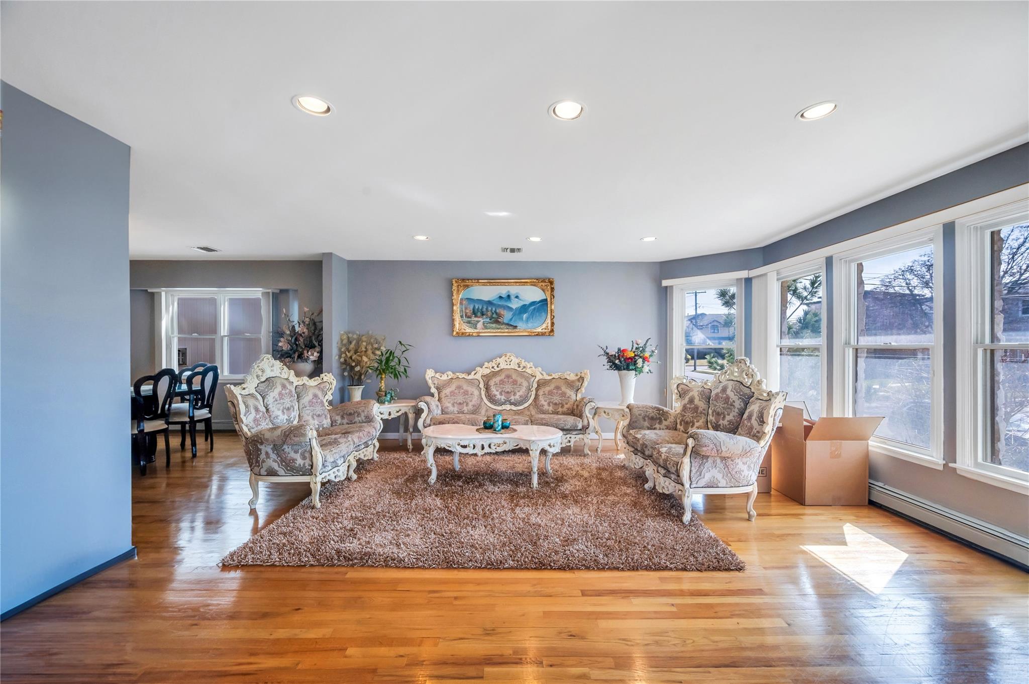 #5 photo, 133 Wentworth Avenue, ナッソー郡 Albertson , NY 11507