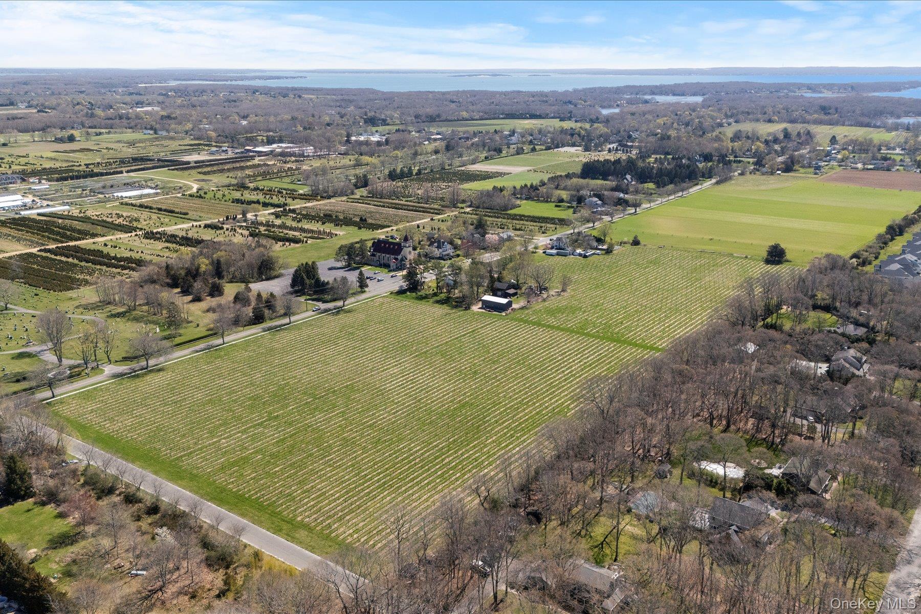 #3 photo, 3385 Depot Lane, サフォーク郡 Cutchogue , NY 11935