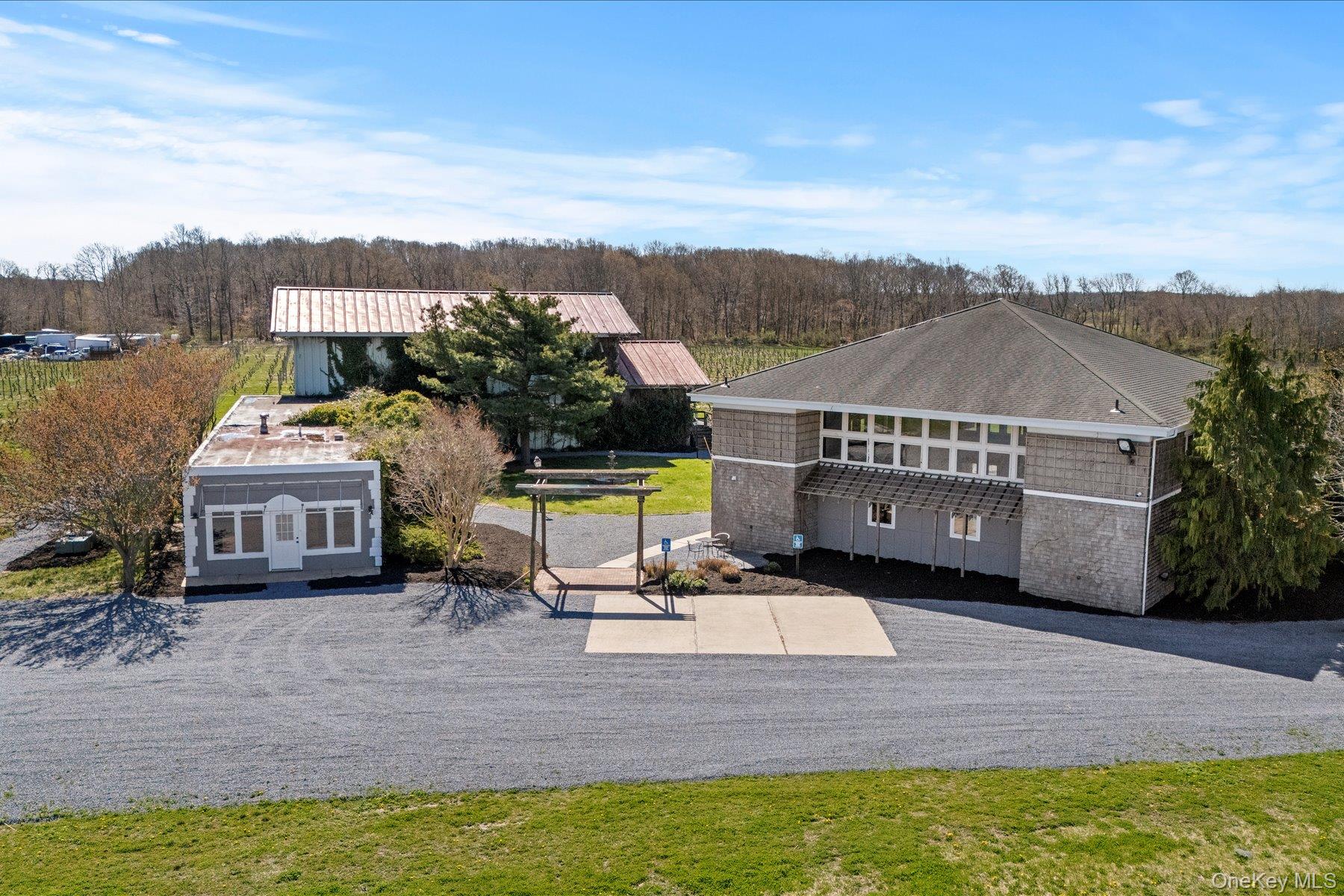 #8 photo, 3385 Depot Lane, サフォーク郡 Cutchogue , NY 11935