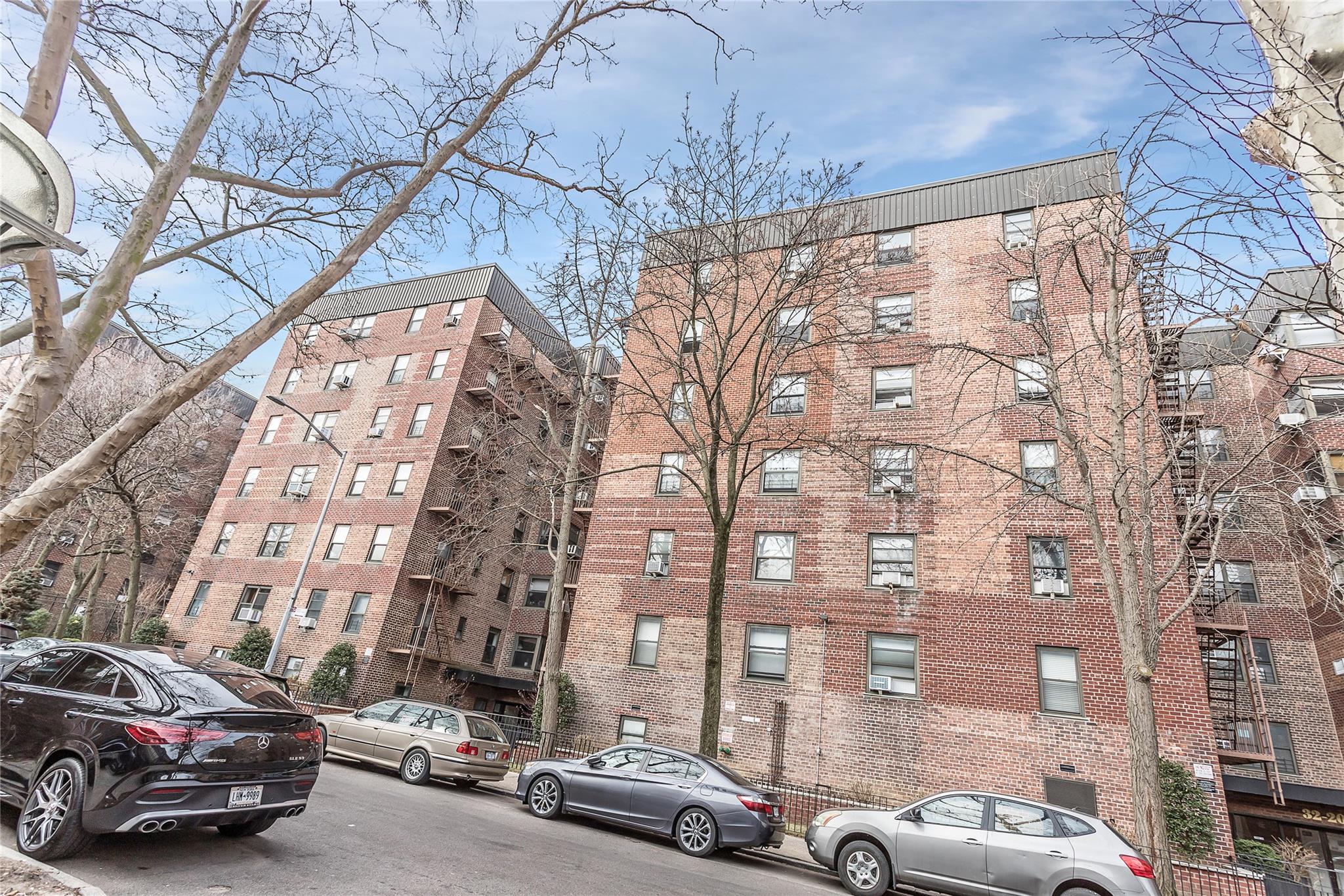 #2 photo, 32-22 92 Street, East Elmhurst , NY 11369
