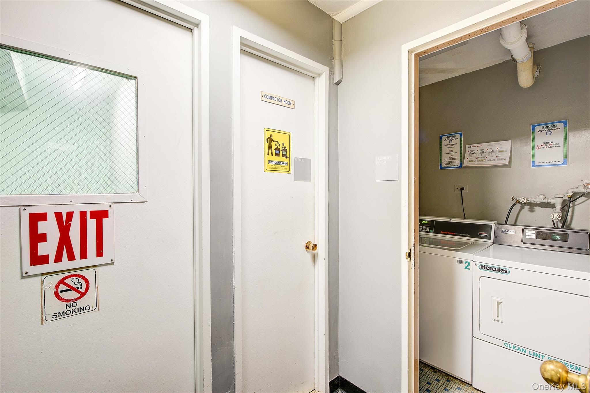 #20 photo, 107-40 Queens Boulevard, クイーンズ区 Forest Hills , NY 11375