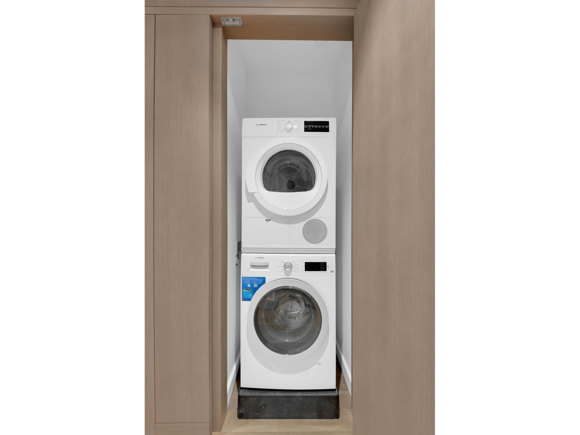 #14 photo, 611 W 56TH Street, マンハッタン Hells Kitchen , NY 10019