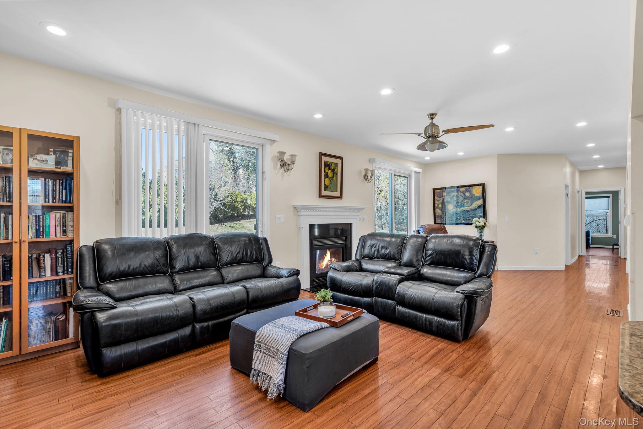 #7 photo, 27 Overlook Road, White Plains , NY 10605