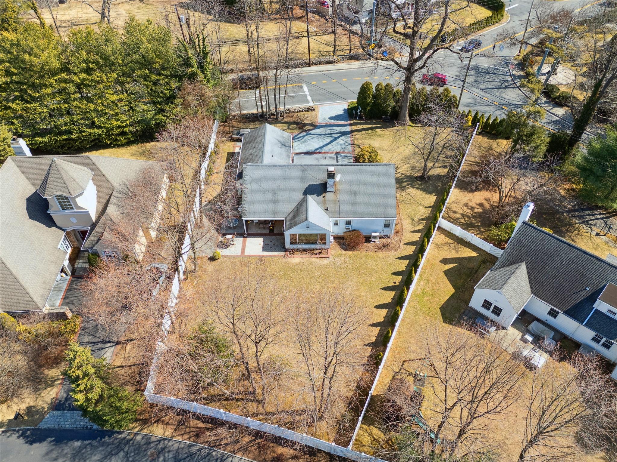 #18 photo, 60 Wilmot Road, New Rochelle , NY 10804