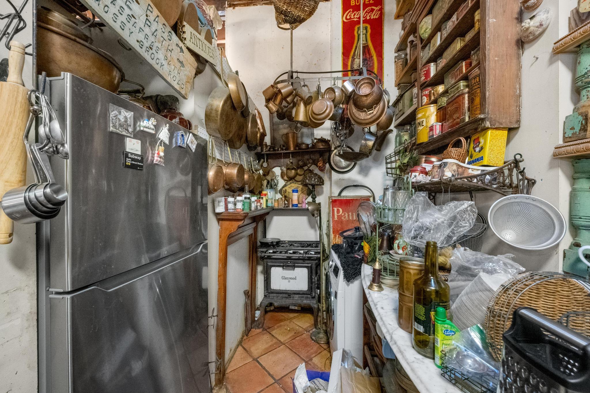 #18 photo, 100 Prince Street, New York (Manhattan) , NY 10012