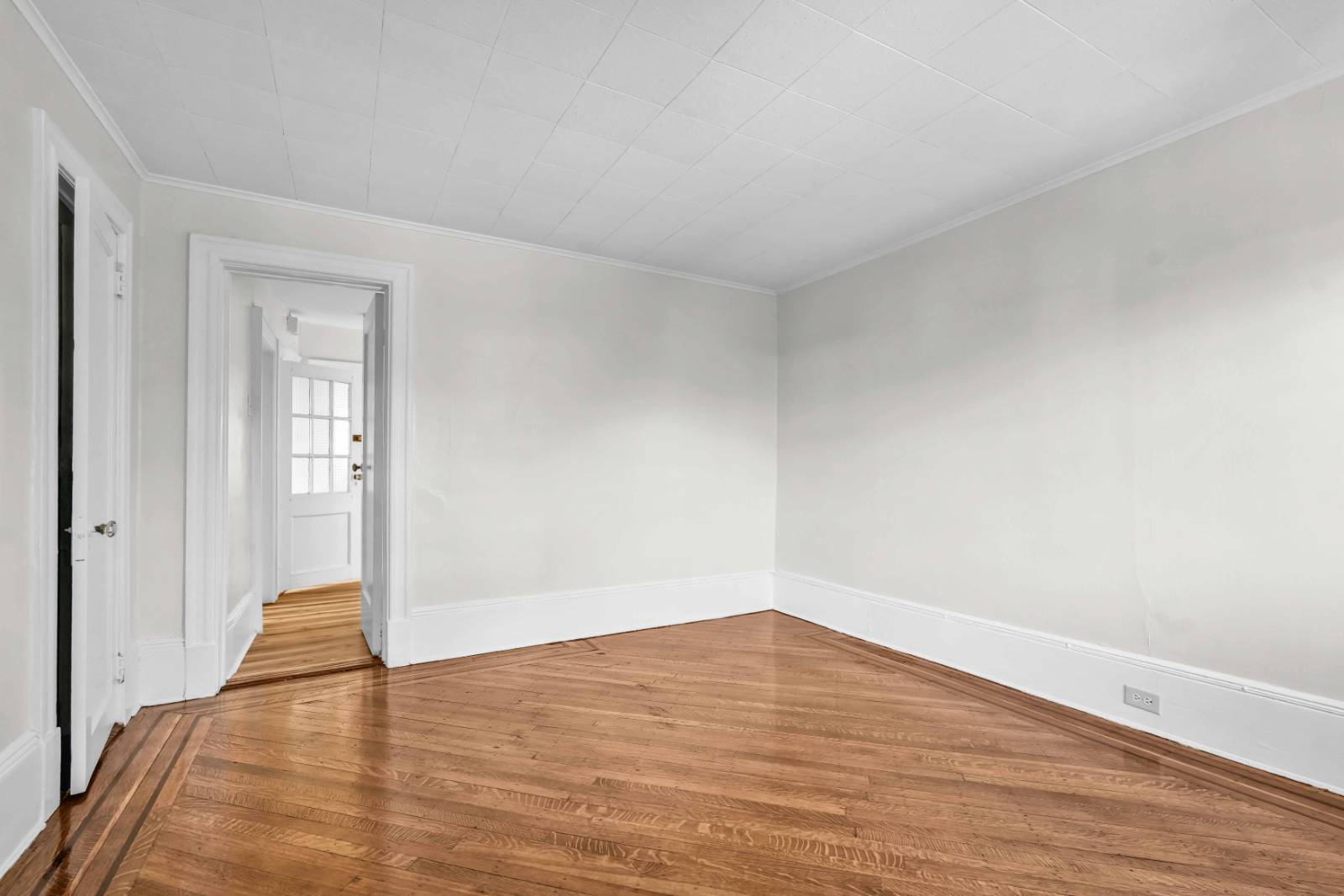 #20 photo, 642 East 26th Street, ブルックリン区 Flatbush , NY 11210