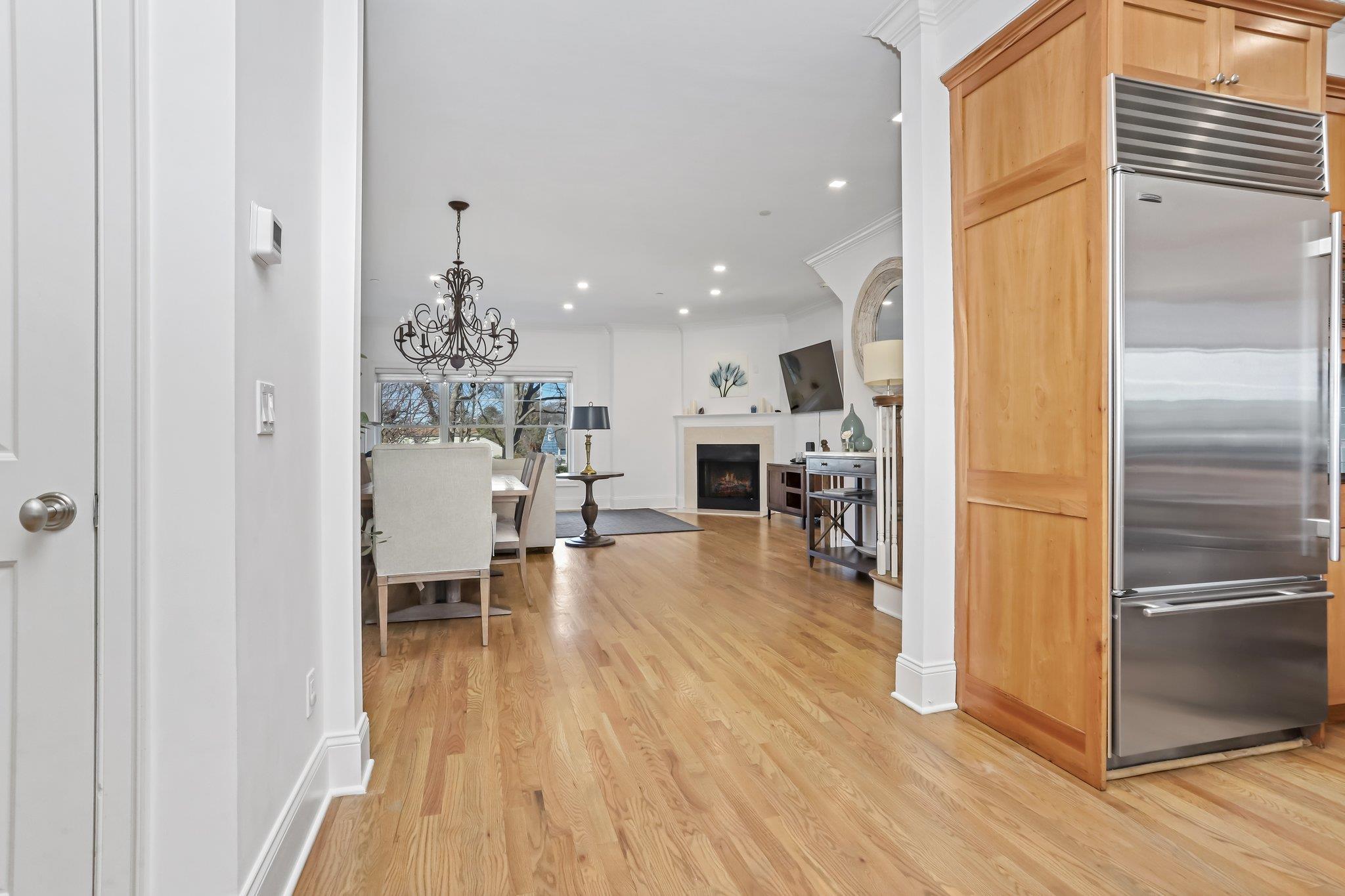 #12 photo, 80 Old Boston Post Road, New Rochelle , NY 10801